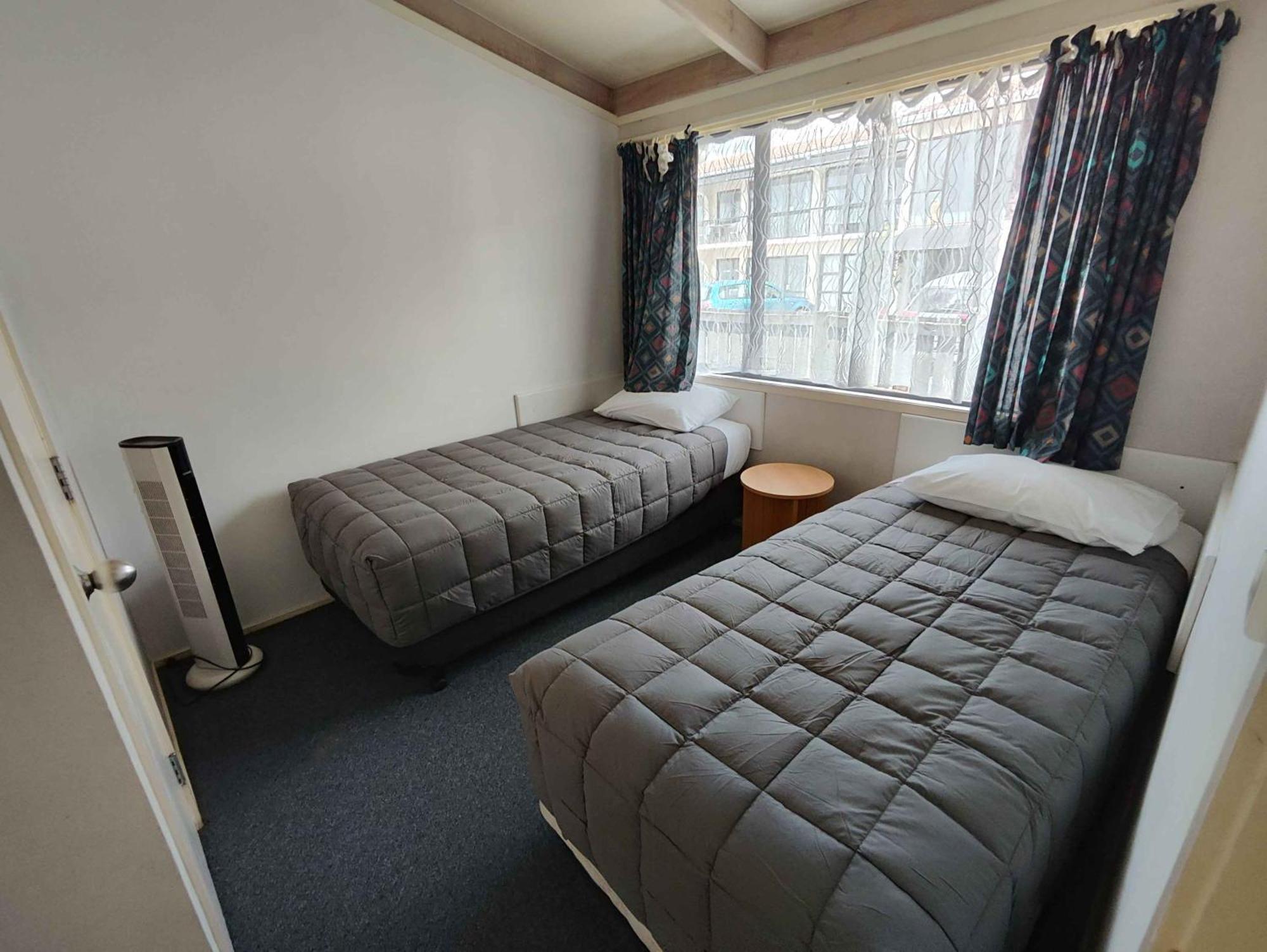 Basic Triple Room