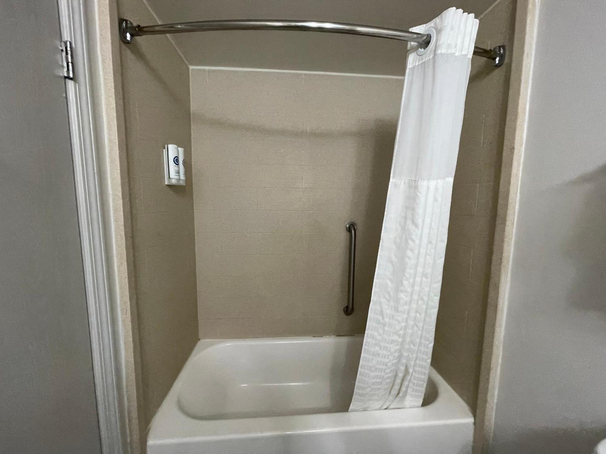 Queen Room Two Queen Beds Disability Access or Non-Smoking