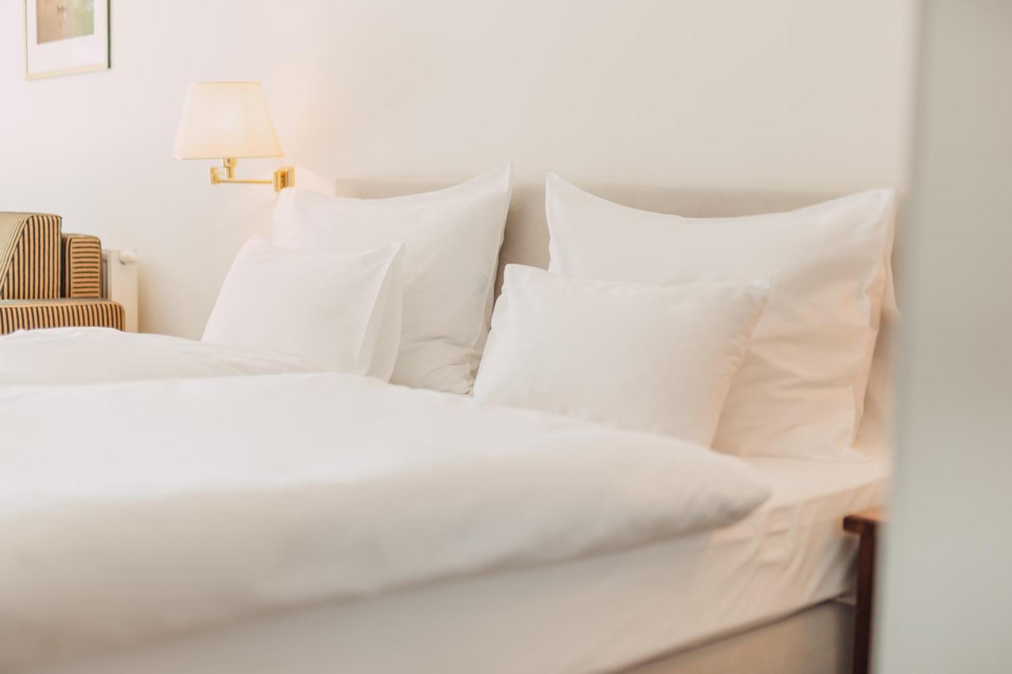 Deluxe Double Room Balcony or Terrace Lake View,1646893788:JPEG