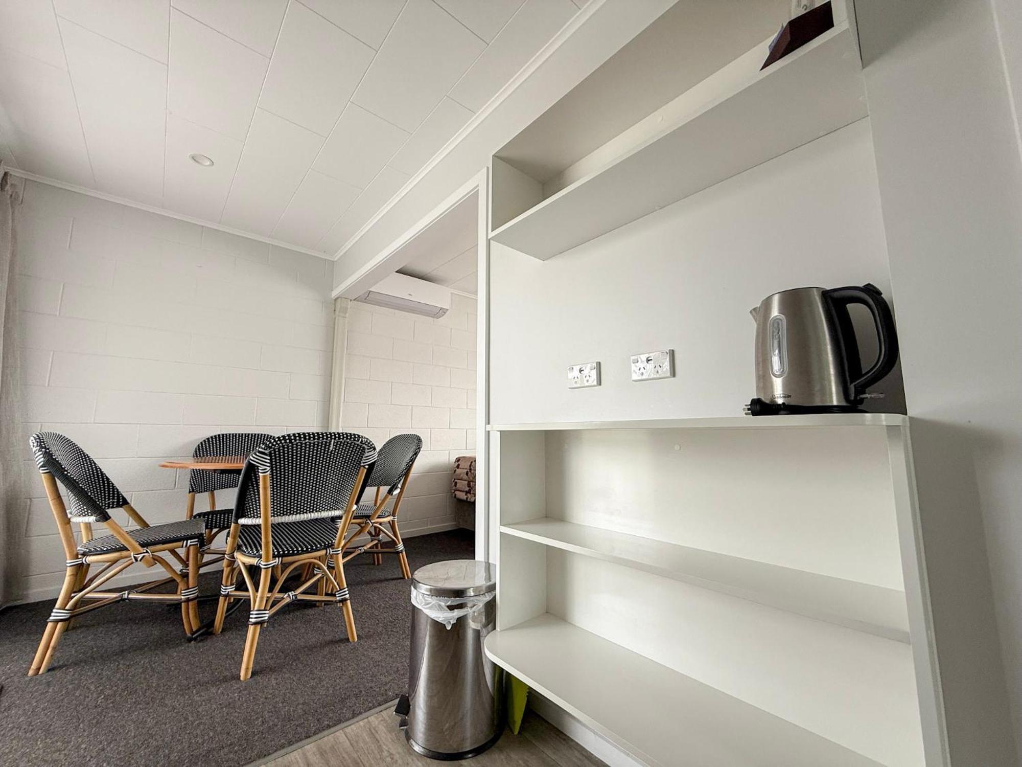 1 Bedroom Family Apartment