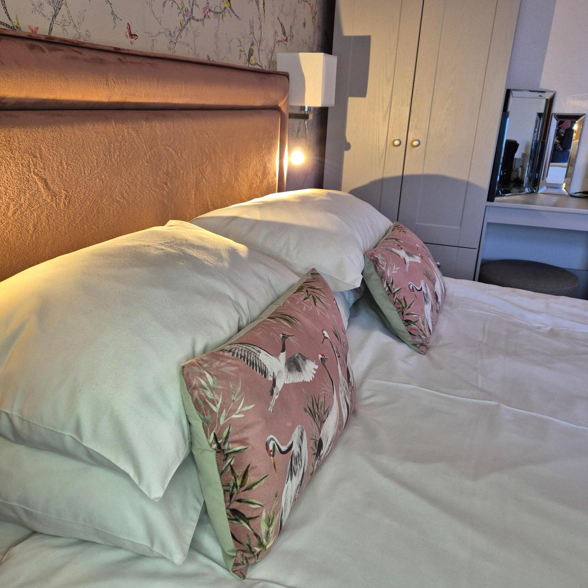 Double Room with En-Suite Shower