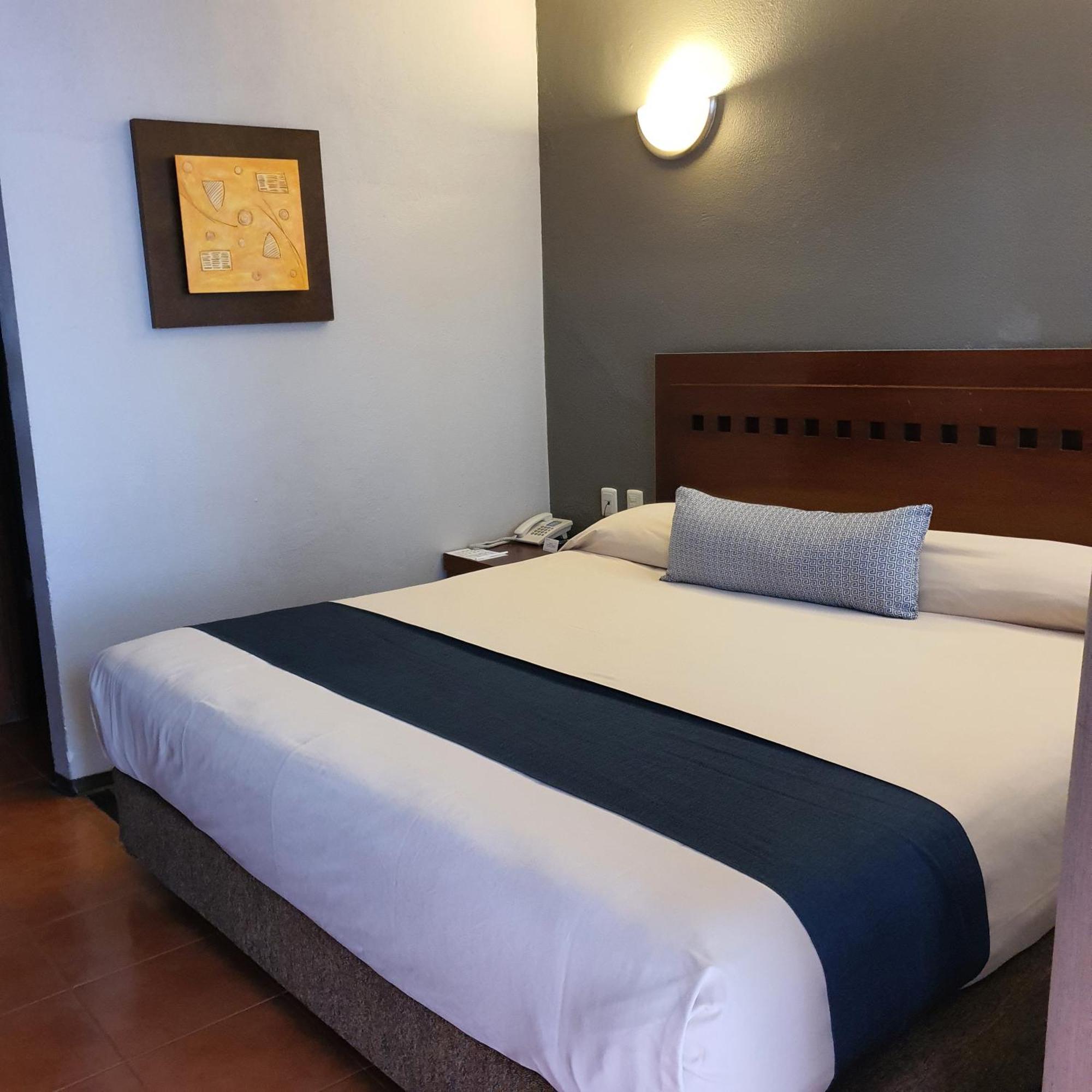 Budget Room
