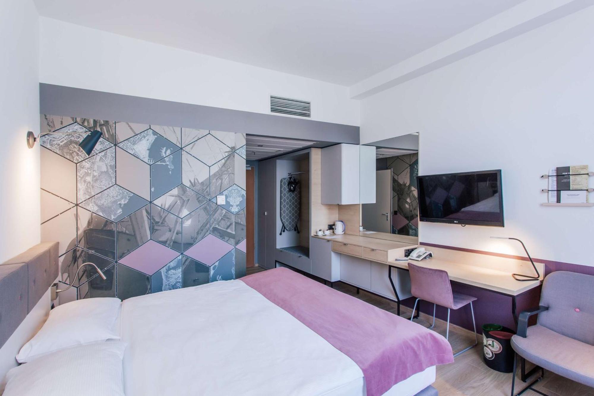 Superior Triple Room
