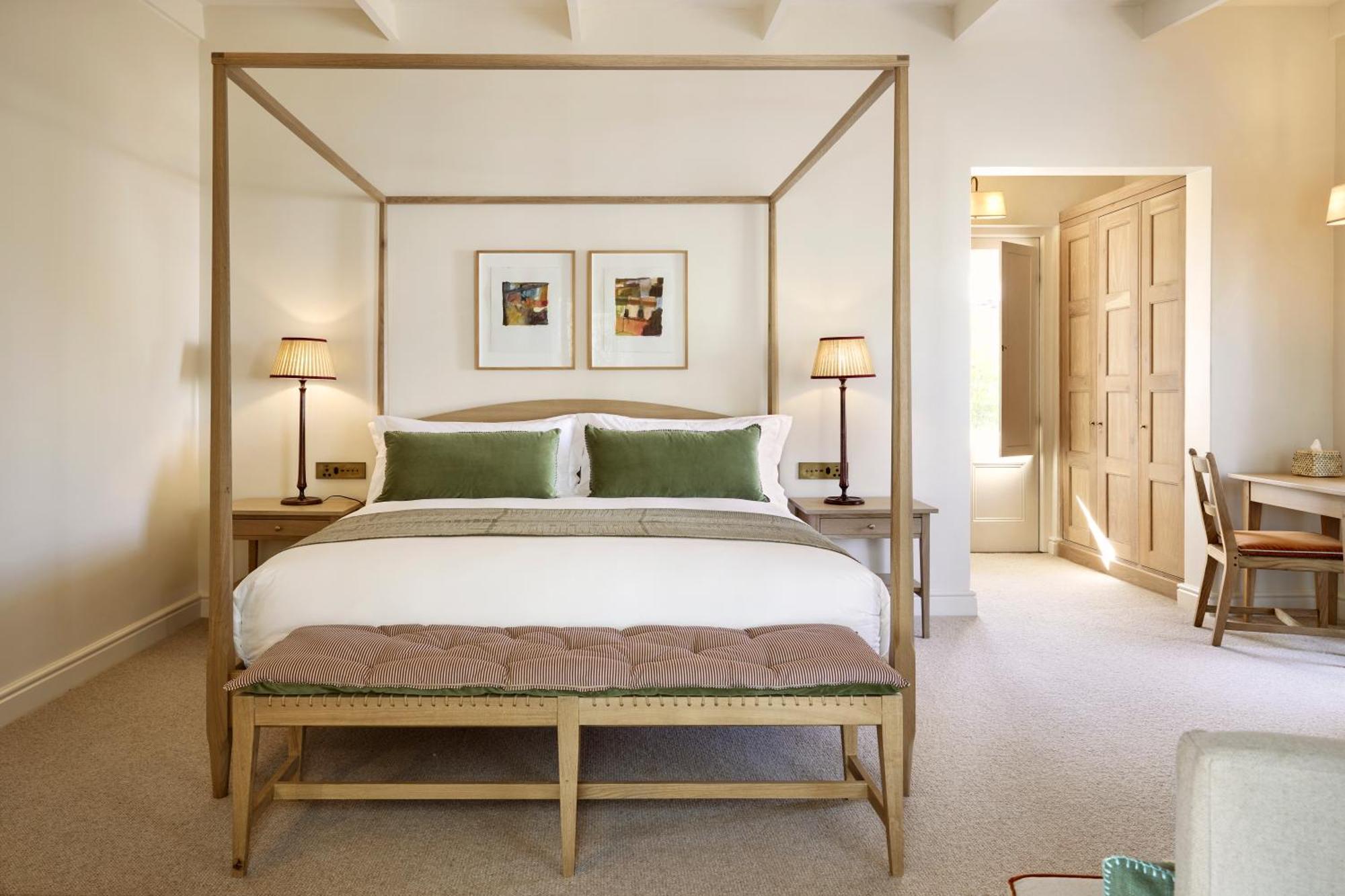 Luxury Room,1649880217:JPEG