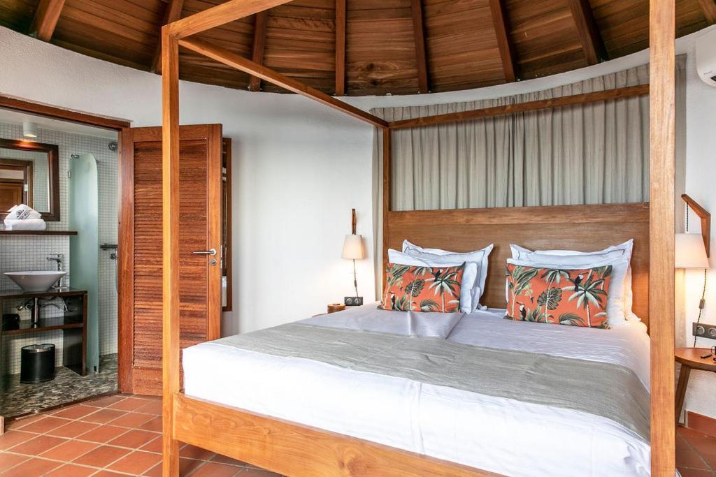 Bungalow - Beach Front