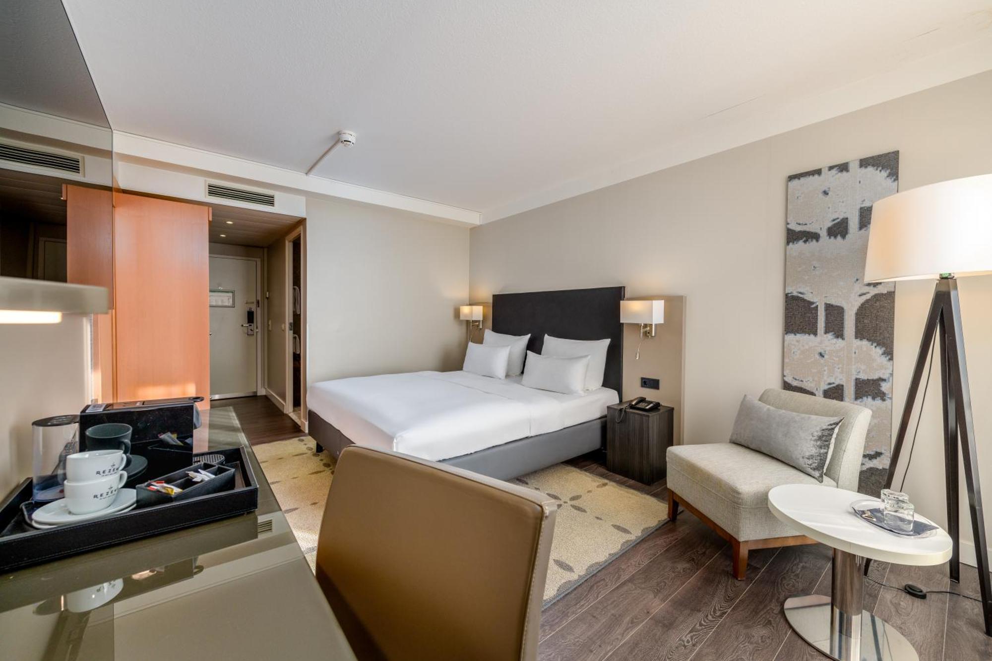Superior Double Room,1704825163:JPEG