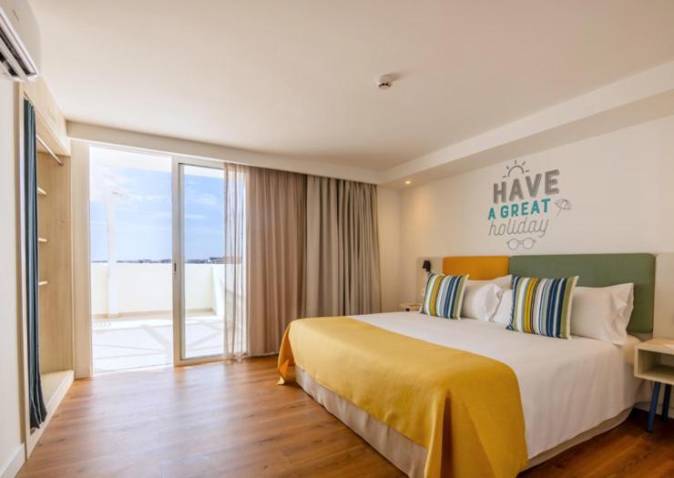 Master Suite Sea View,1654252556:JPEG