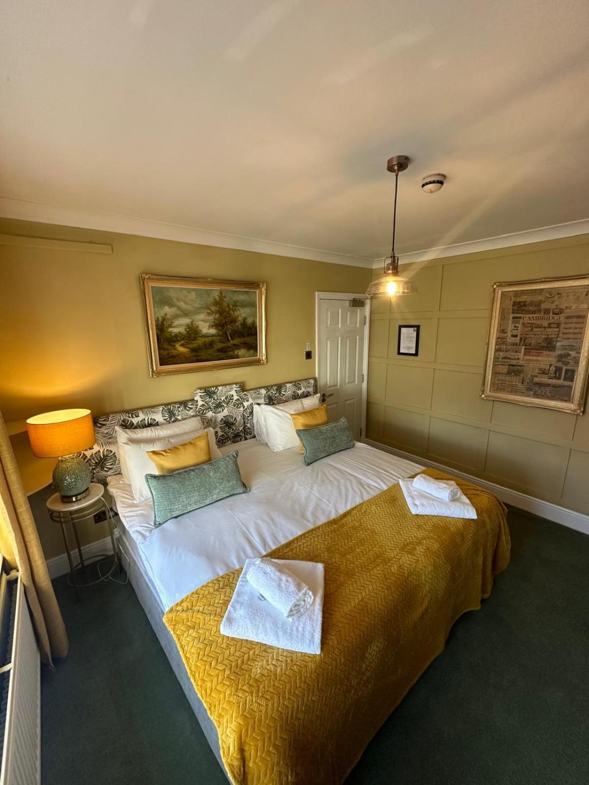 Standard Double or Twin Room