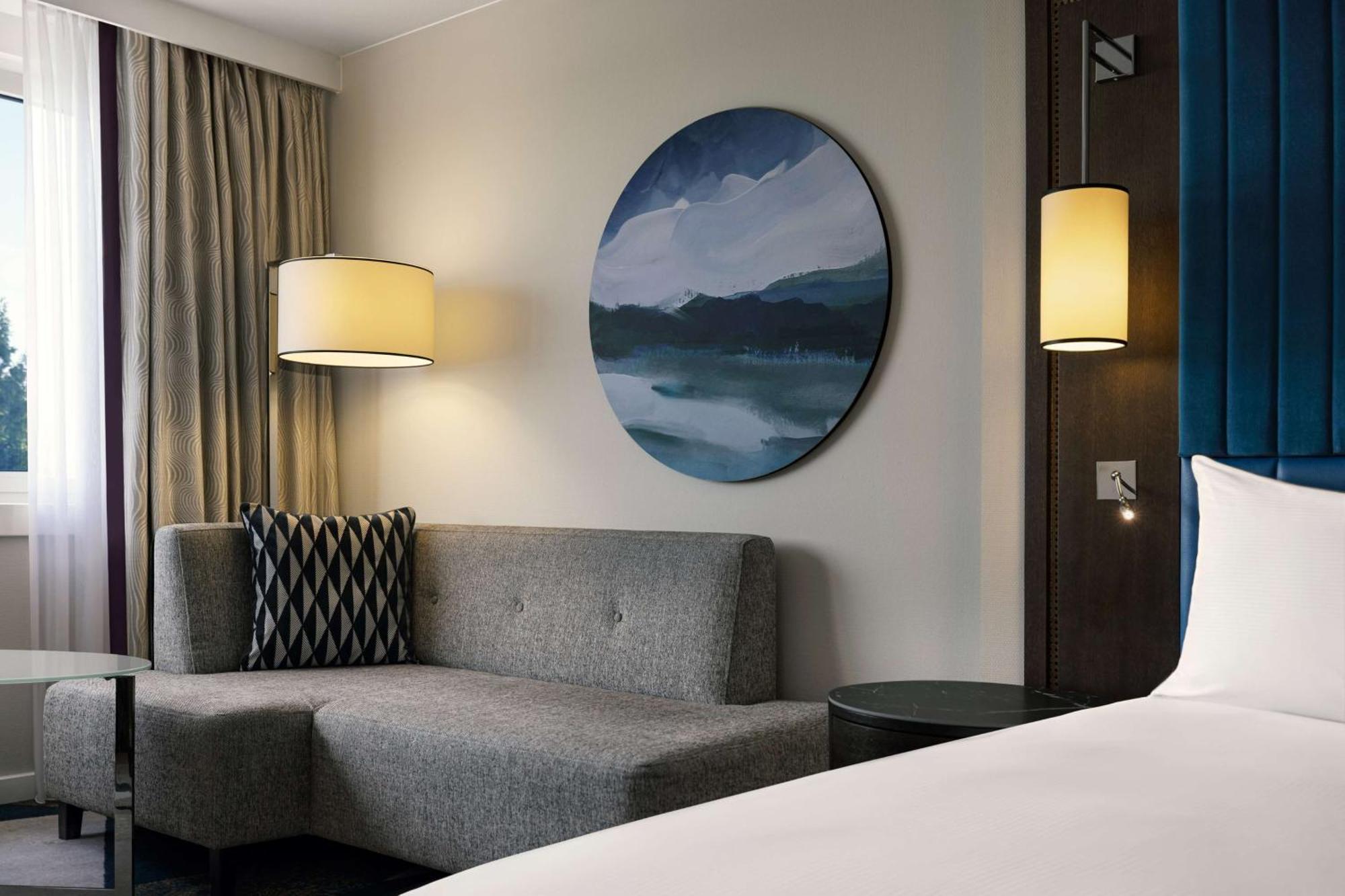 Queen Kamer met 2 Queensize Bedden aan het Water