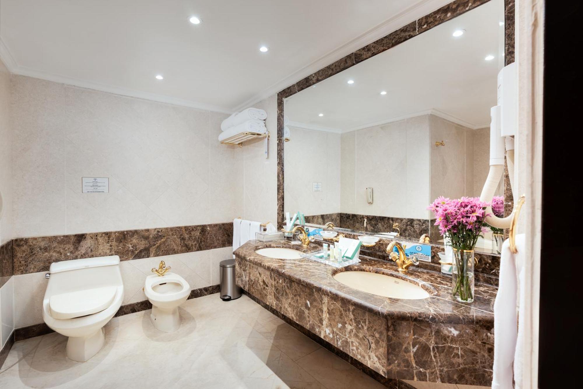 Family Suite,1657151091:JPEG