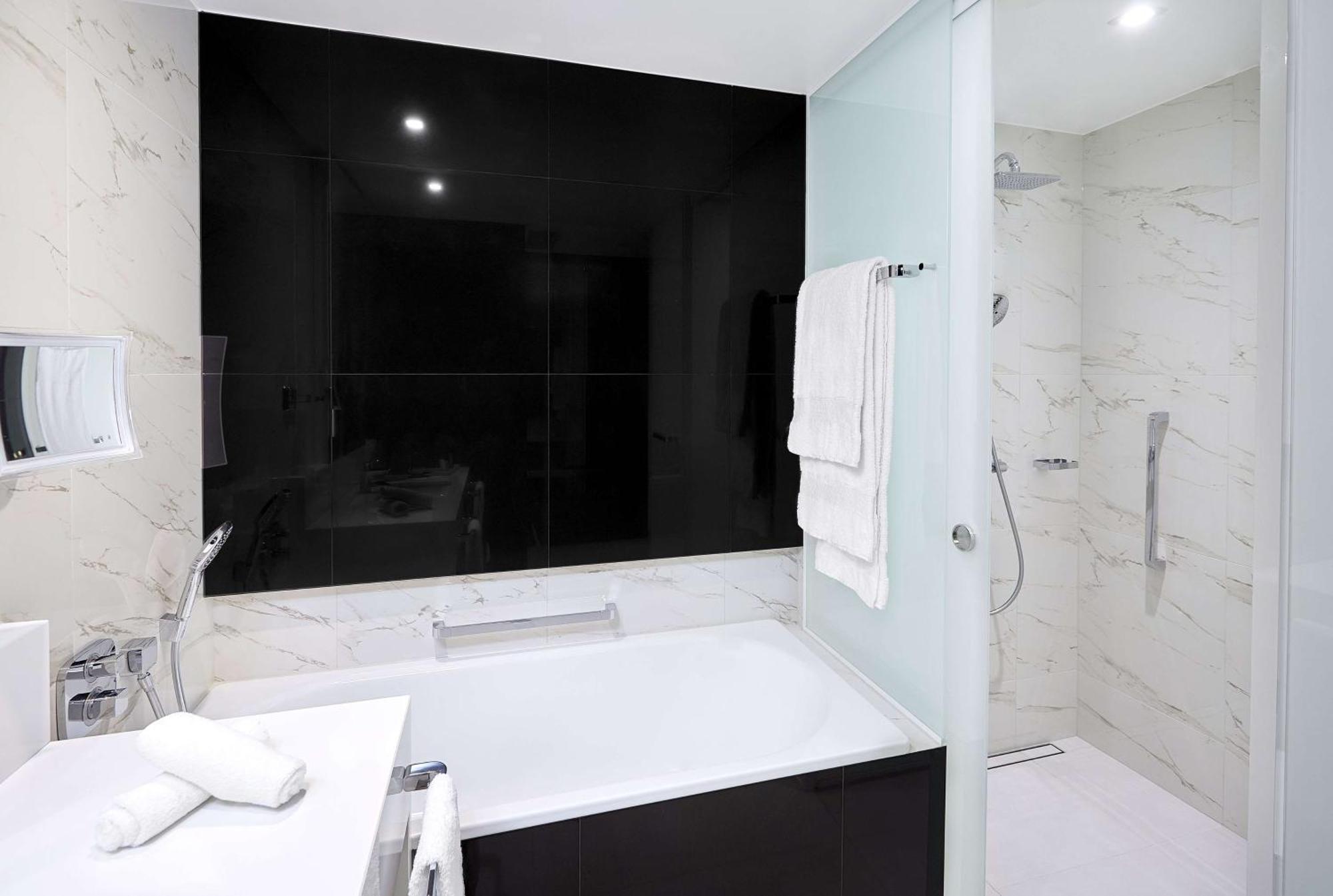 King Guest Room
