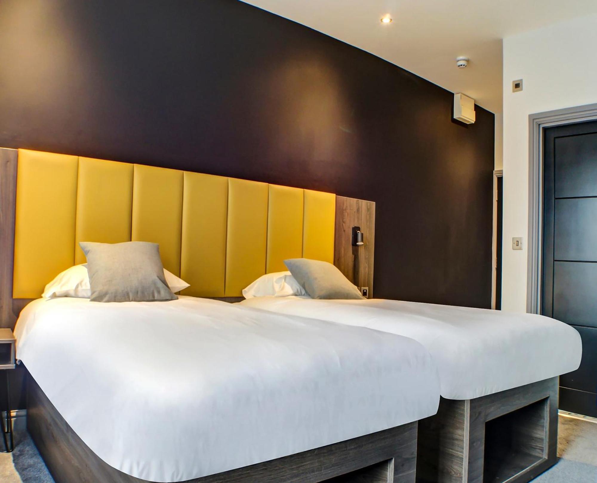 Standard Family of 3 Room