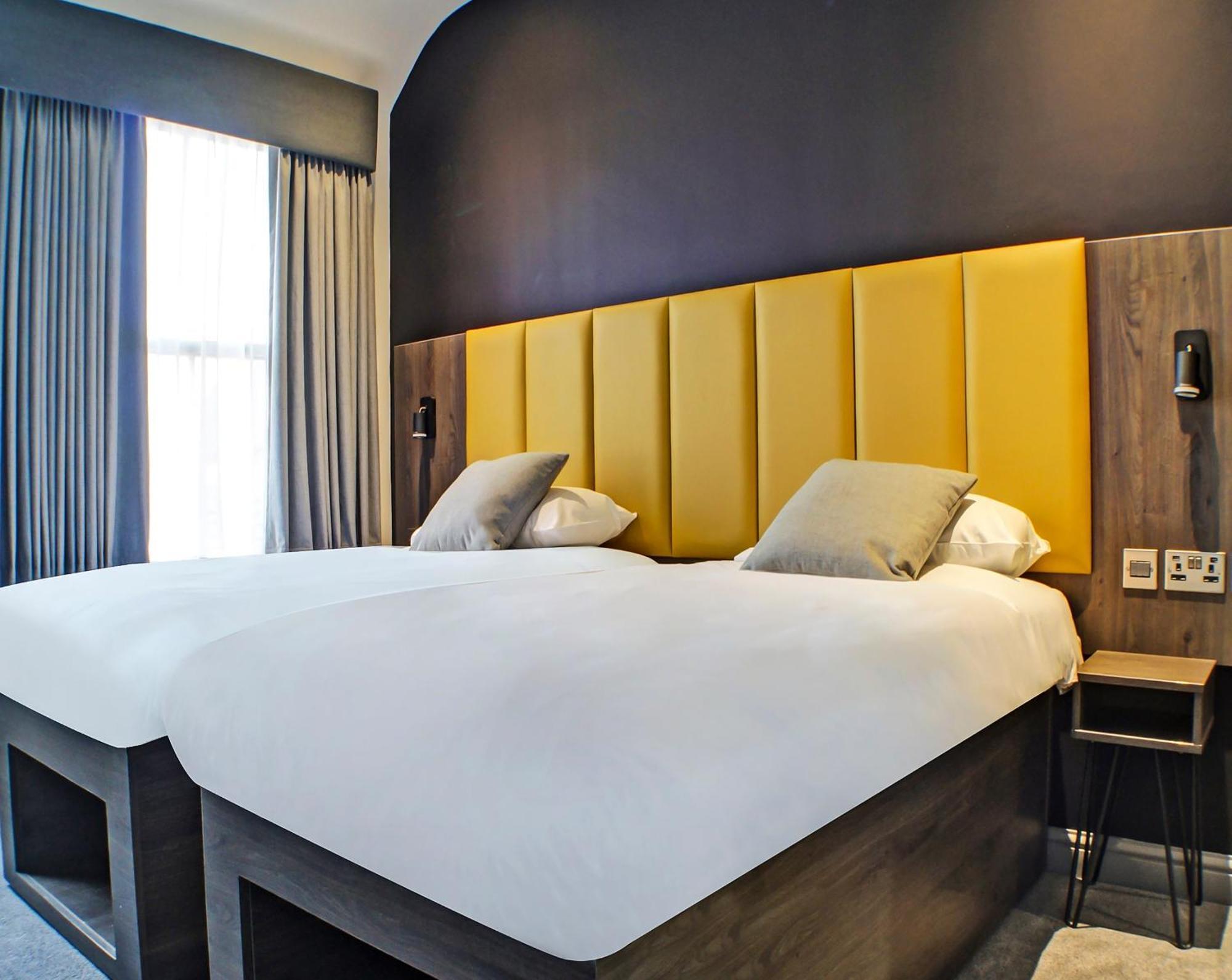 Standard Family of 3 Room