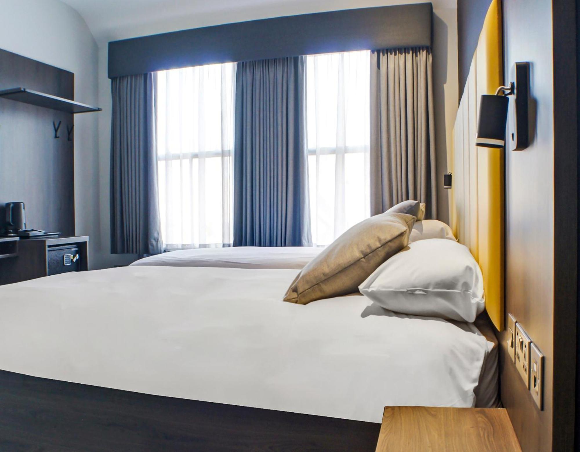Standard Family of 3 Room