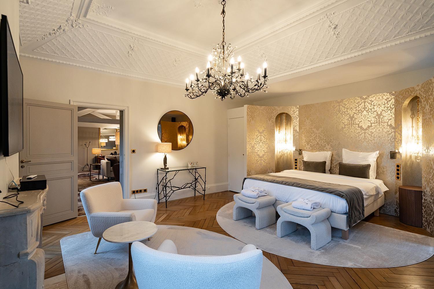 Deluxe Suite,1658773154:JPEG