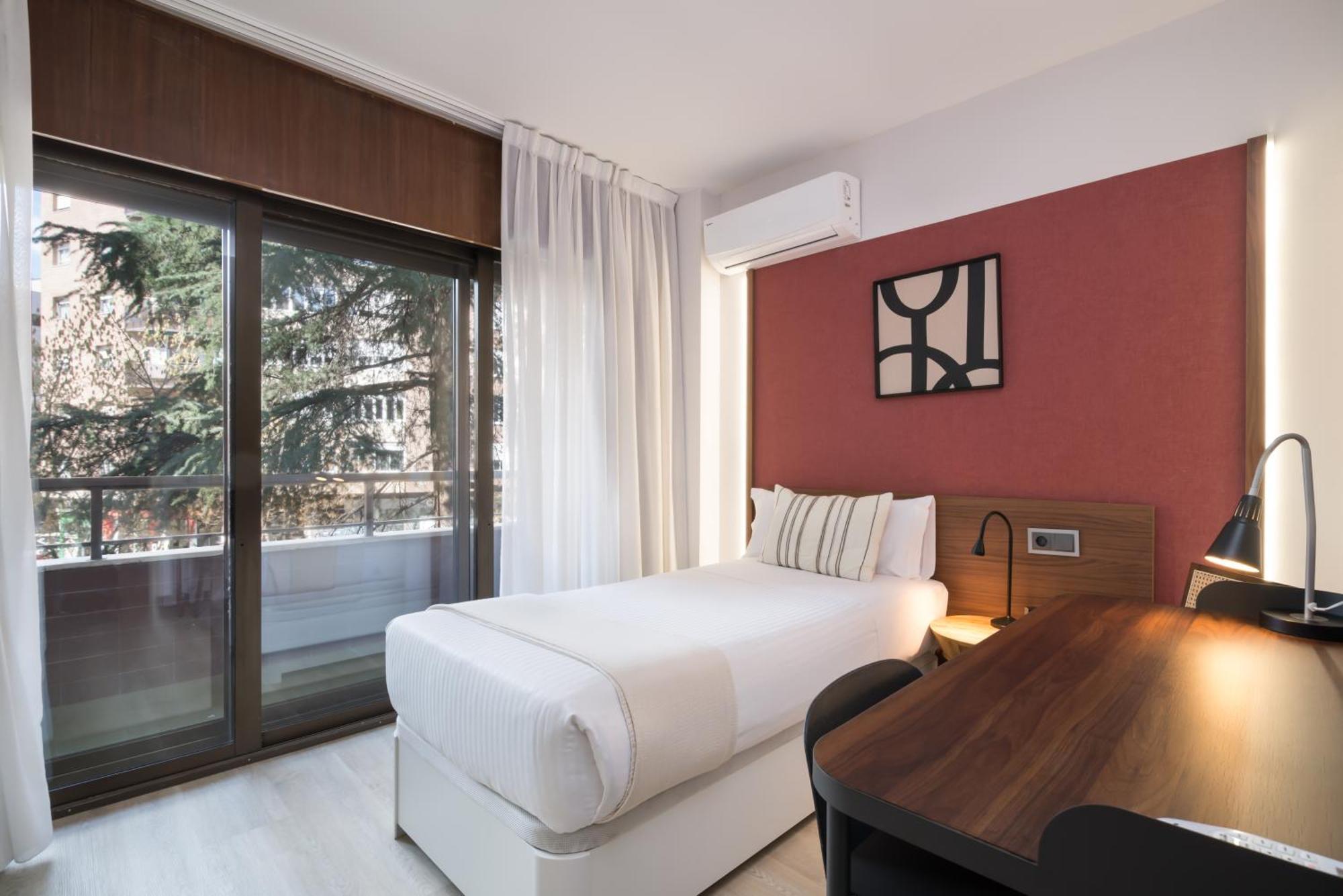 Single Room Balcony,1659501948:JPEG