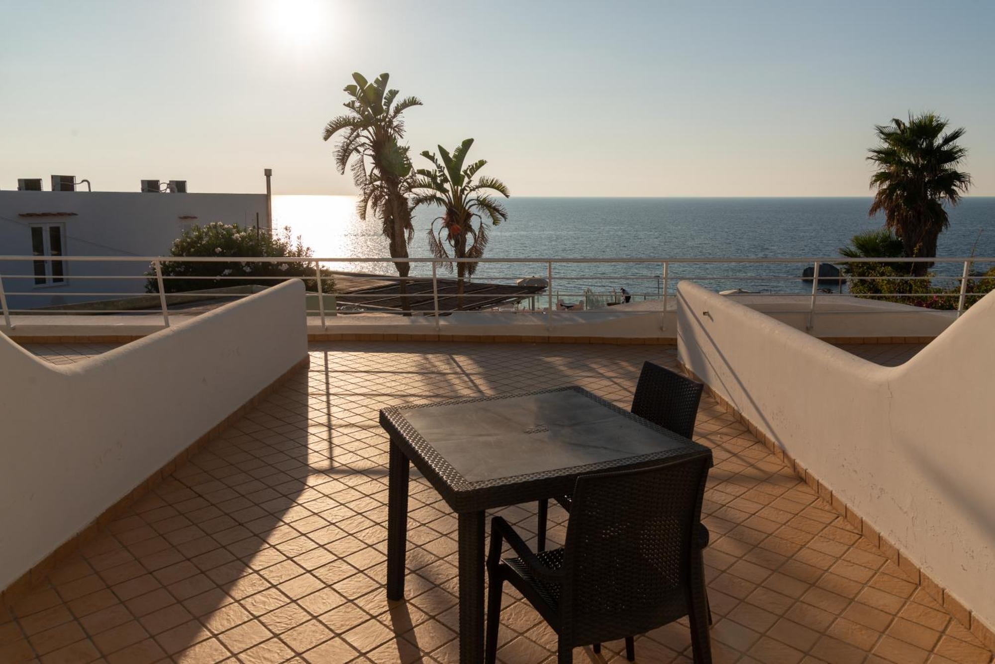 Chambre Quadruple Supérieure - Vue sur Mer