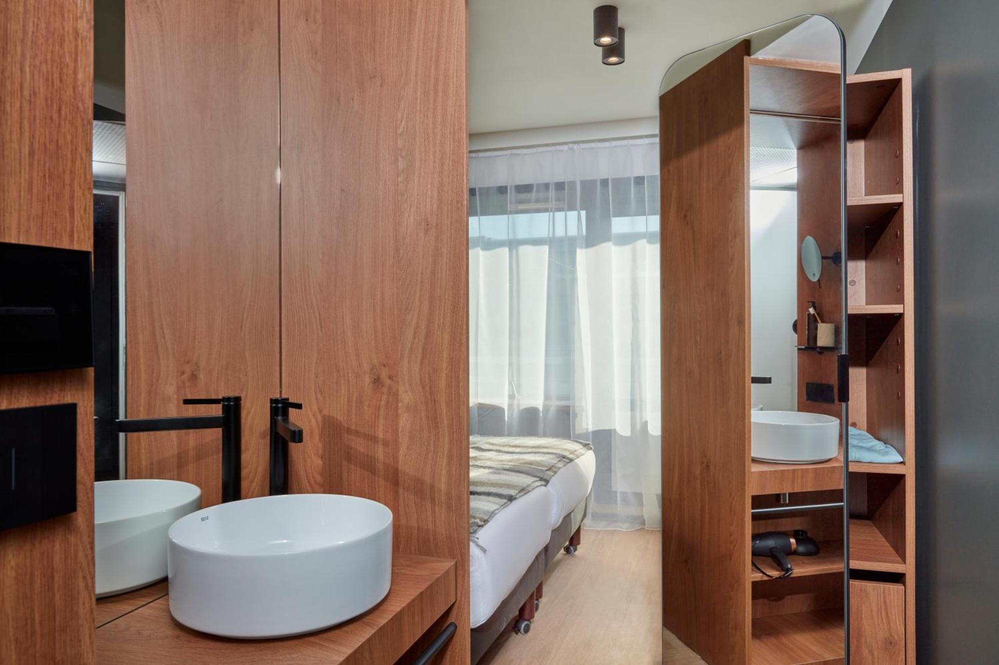 Four-Bedroom Apartment,1661621274:JPEG