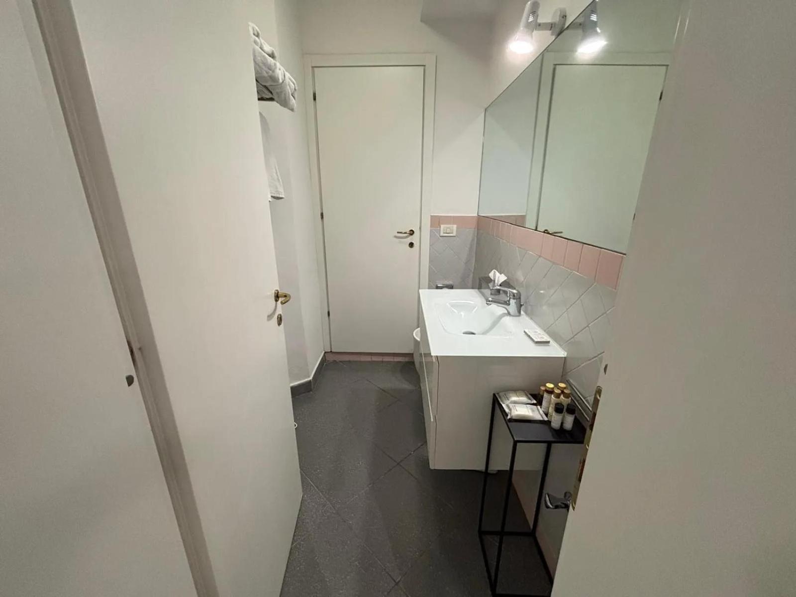 Classic Apartment Dependance,1773679635:JPEG