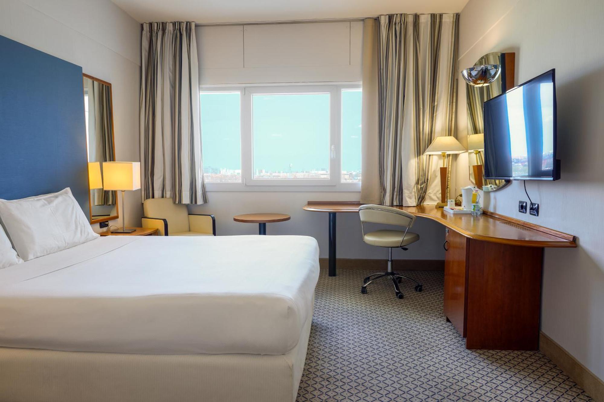Classic Double Room,1661635726:JPEG