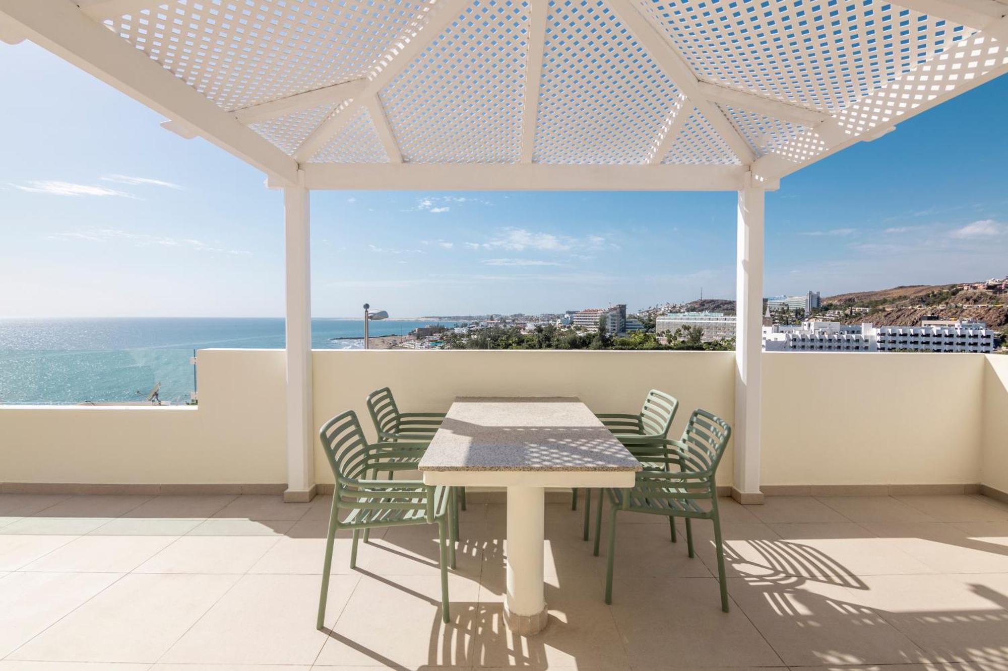 Master Suite Sea View