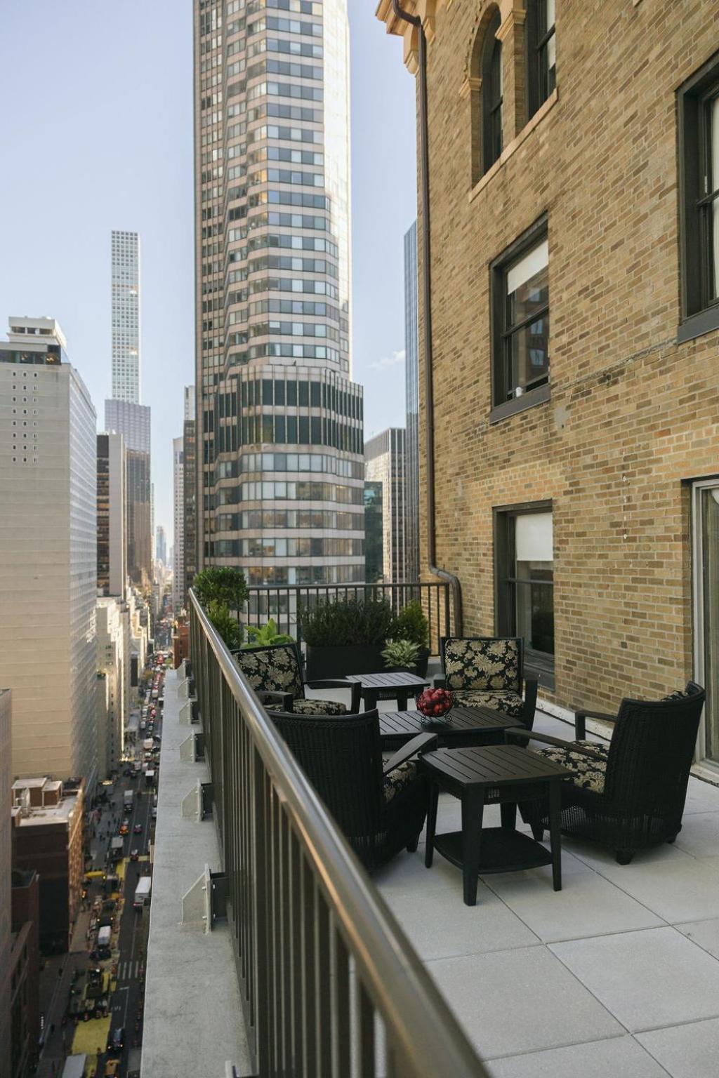 Junior Suite Balcony