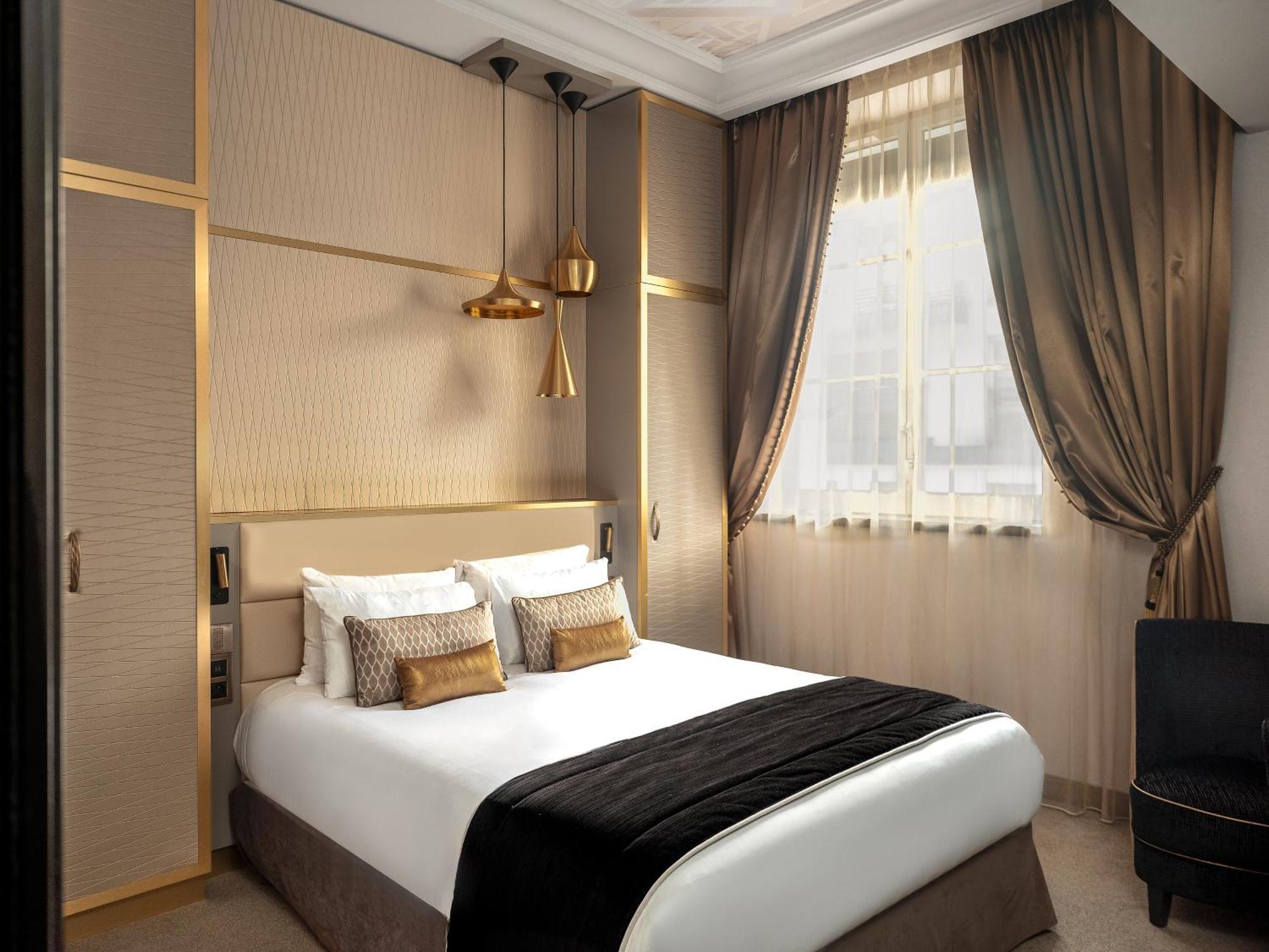 Queen Room,1663776585:JPEG