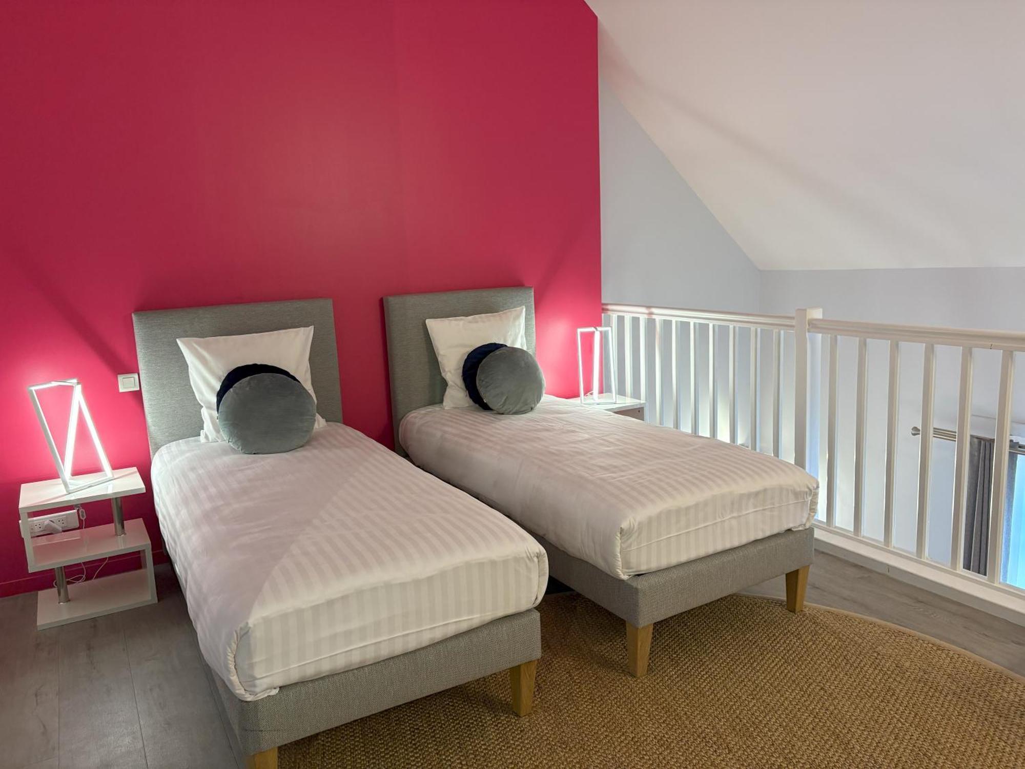Duplex Quadruple Room