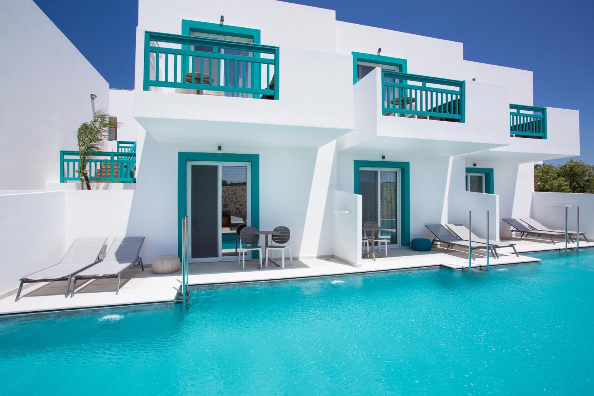 Deluxe Double or Twin Room Pool Access