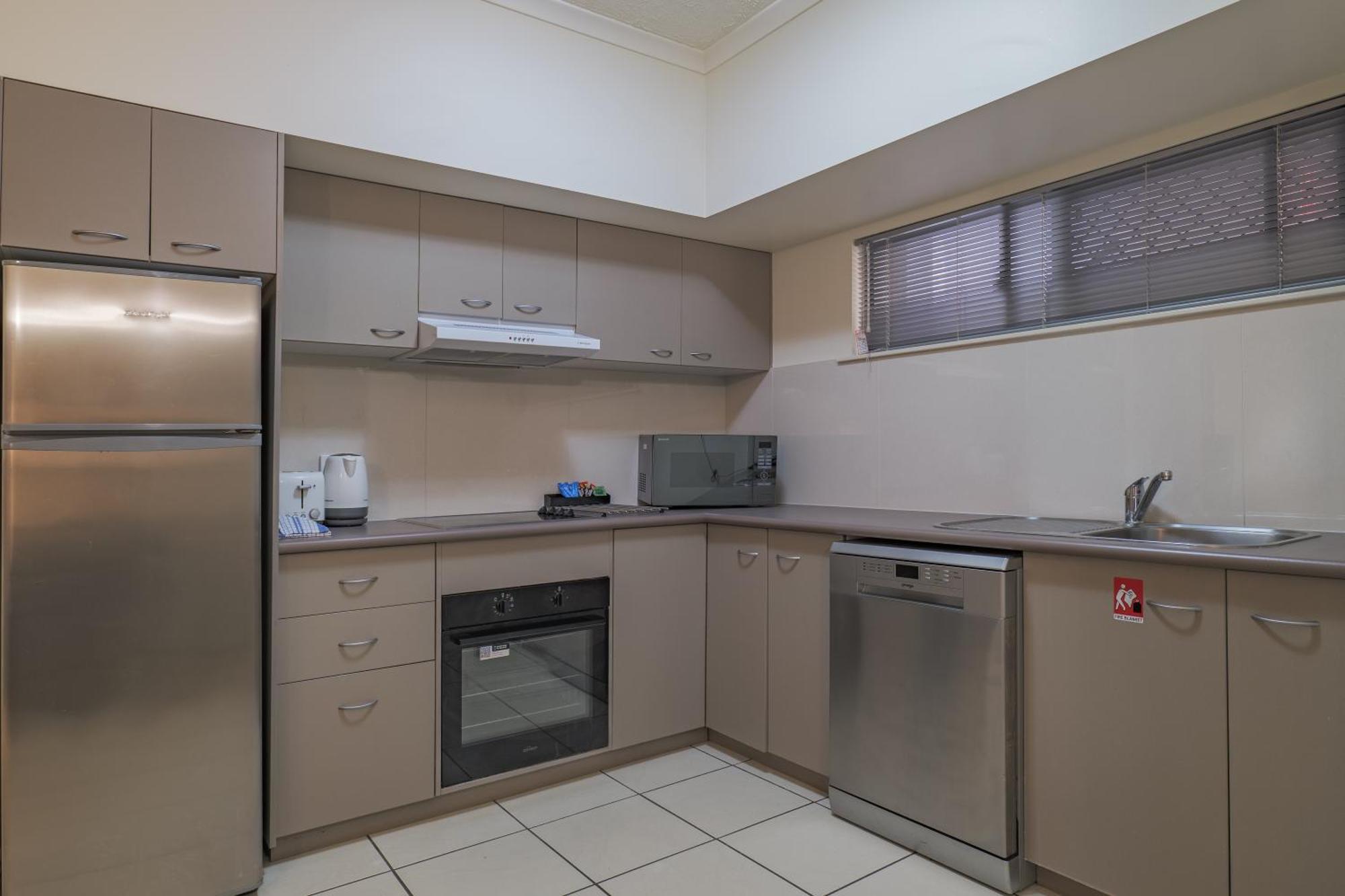 Deluxe Two-Bedroom Apartment Dual Key