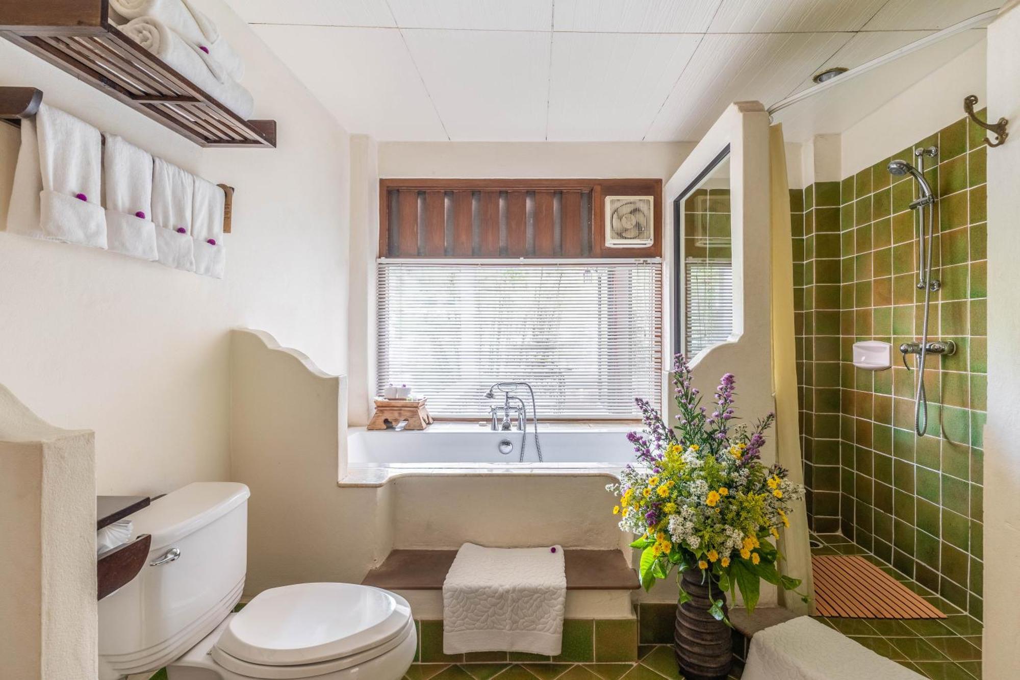 Family Room,1669822292:JPEG