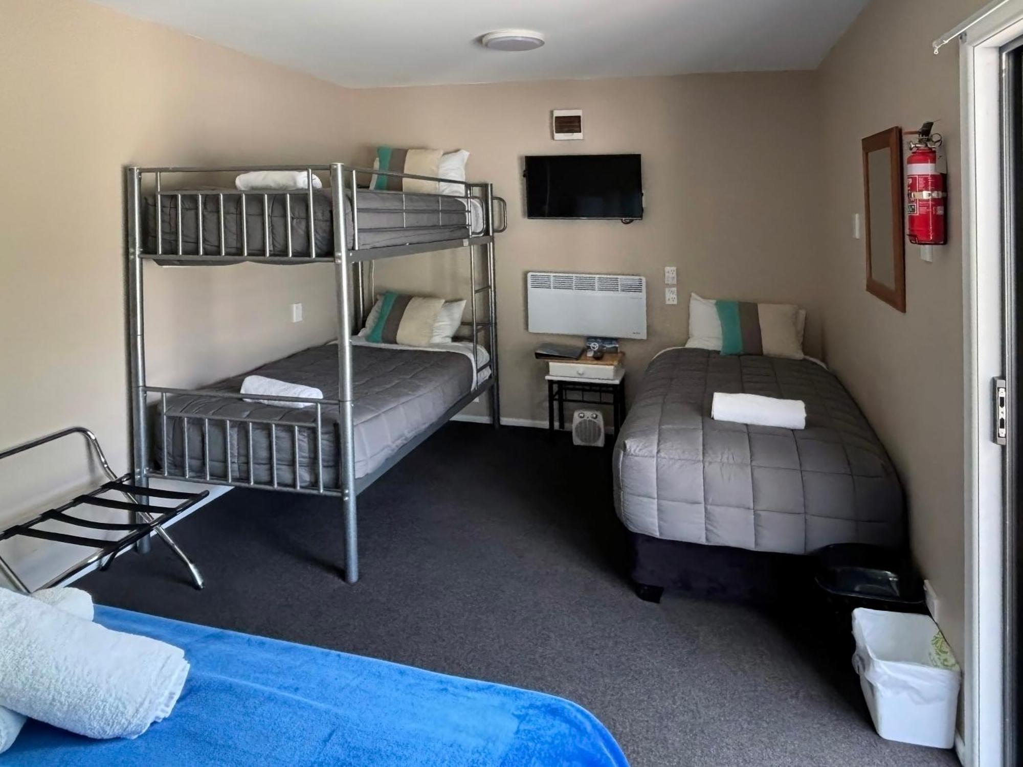 Classic Quadruple Room