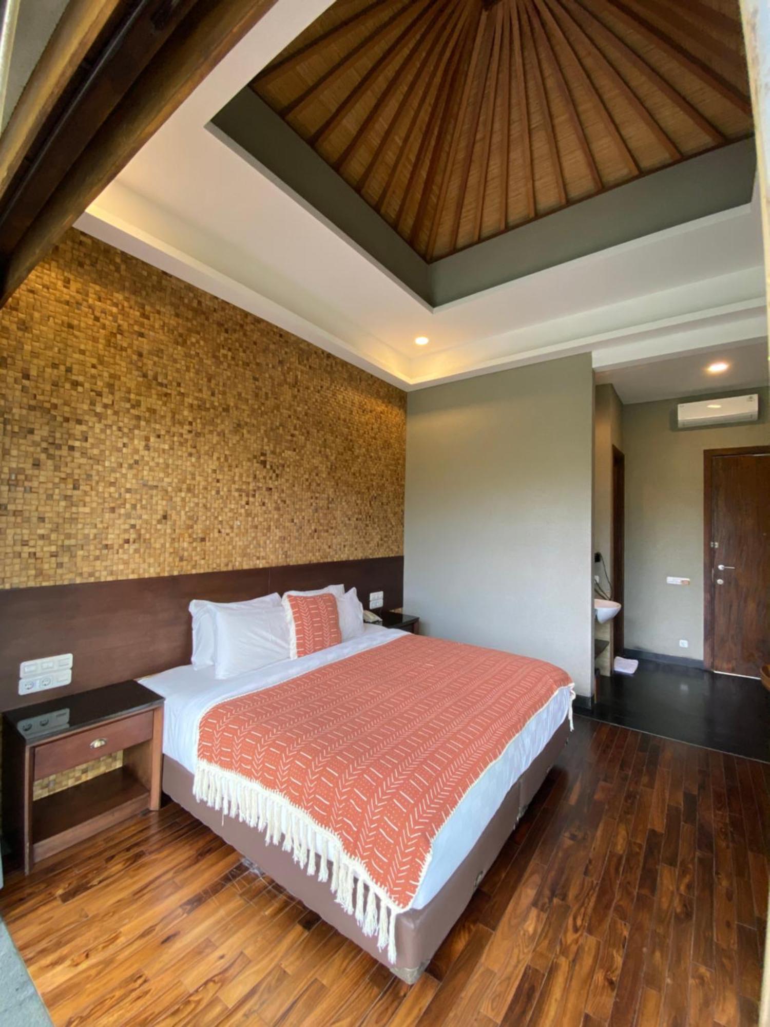Superior Double Room,1669871085:JPEG