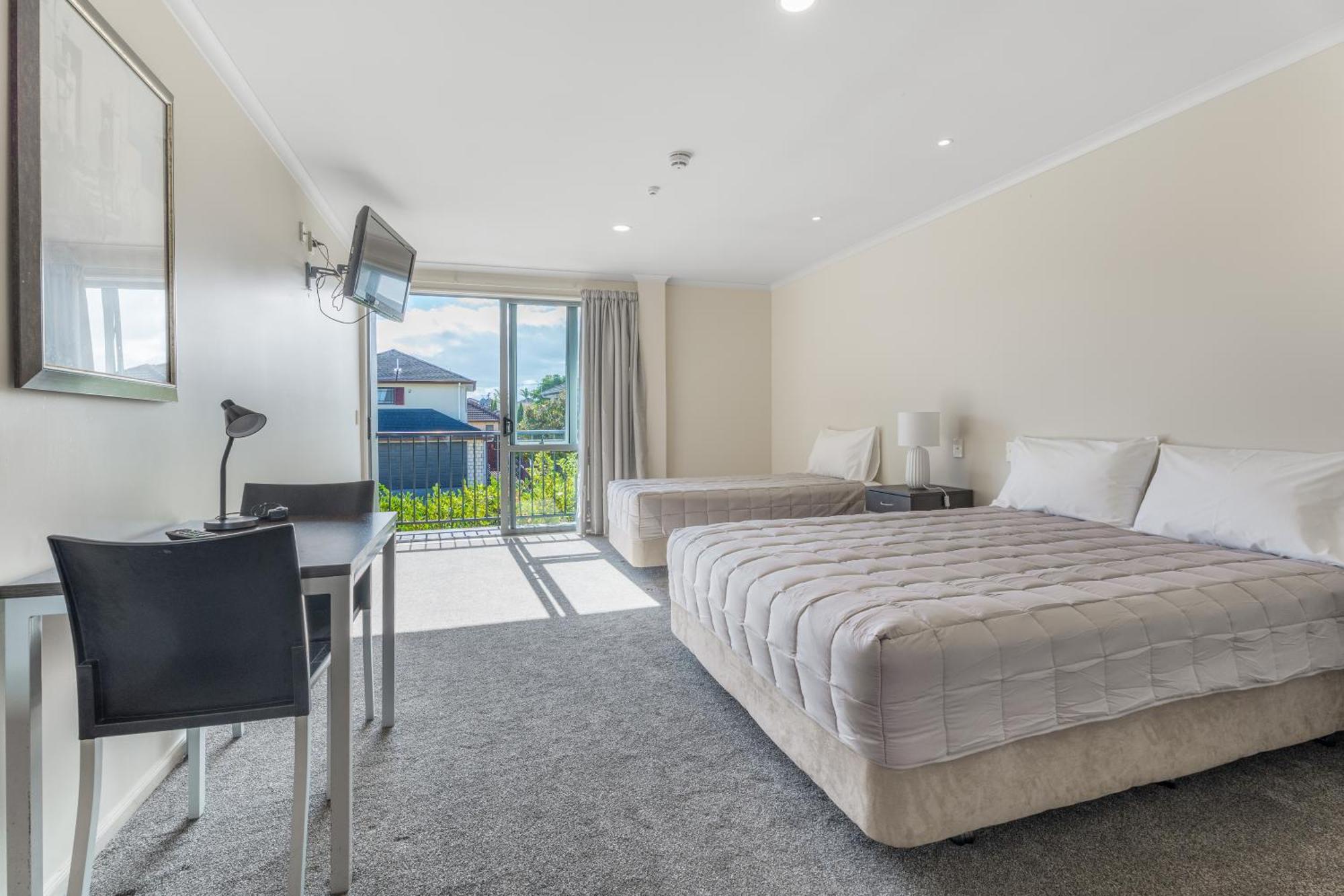 Double or Twin Room Bathroom