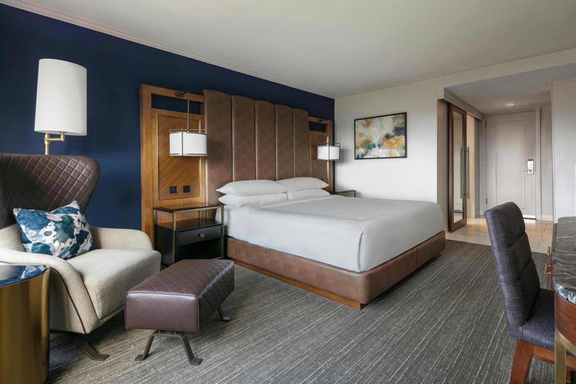 Interior Standard Room Guest room 1 King No view