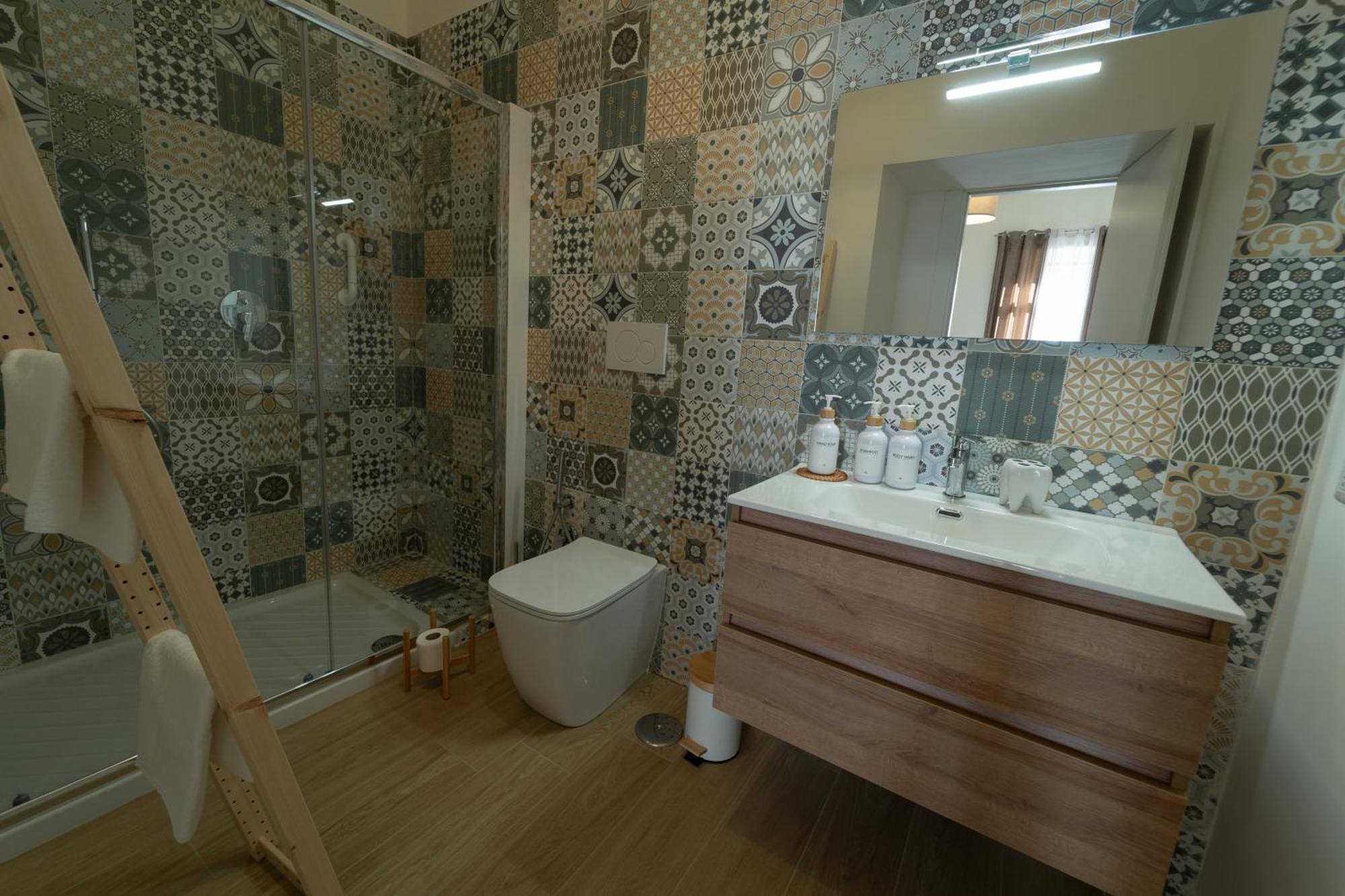 Camera Familiare con Bagno Privato