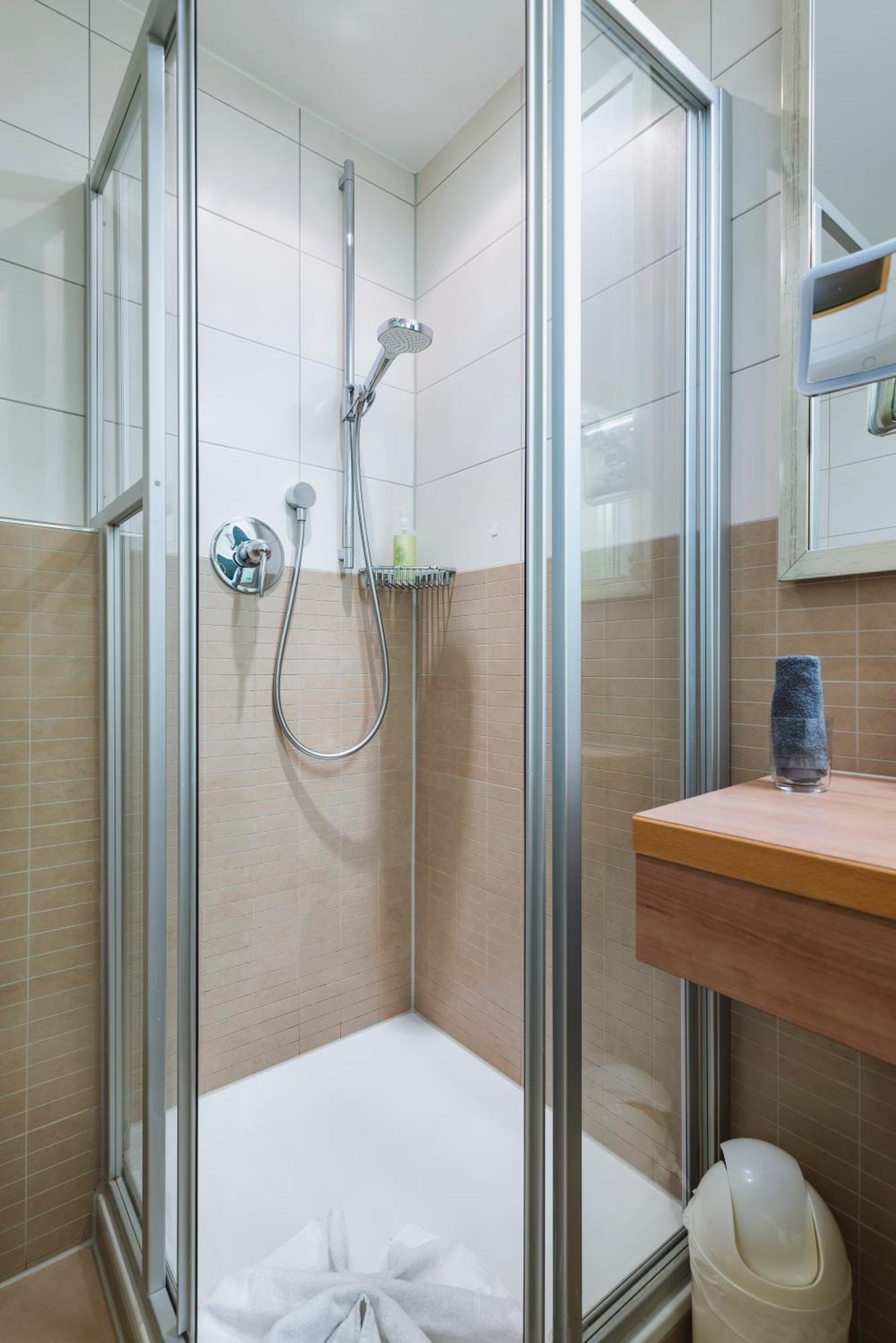 Double Room Mountain View