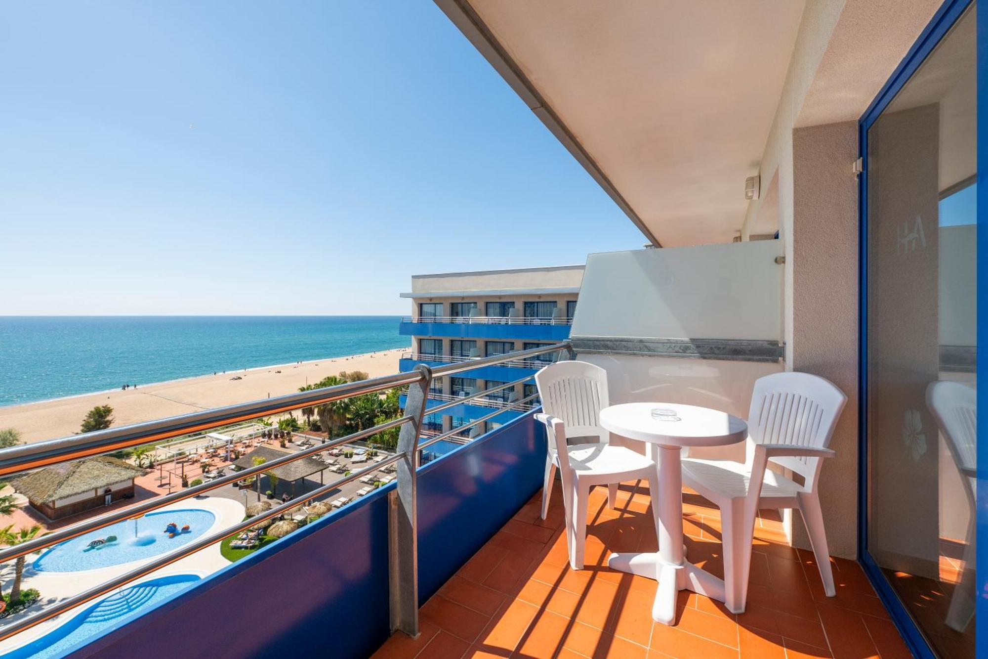 Superior Double Room Pool Sea View,1742695893:JPEG