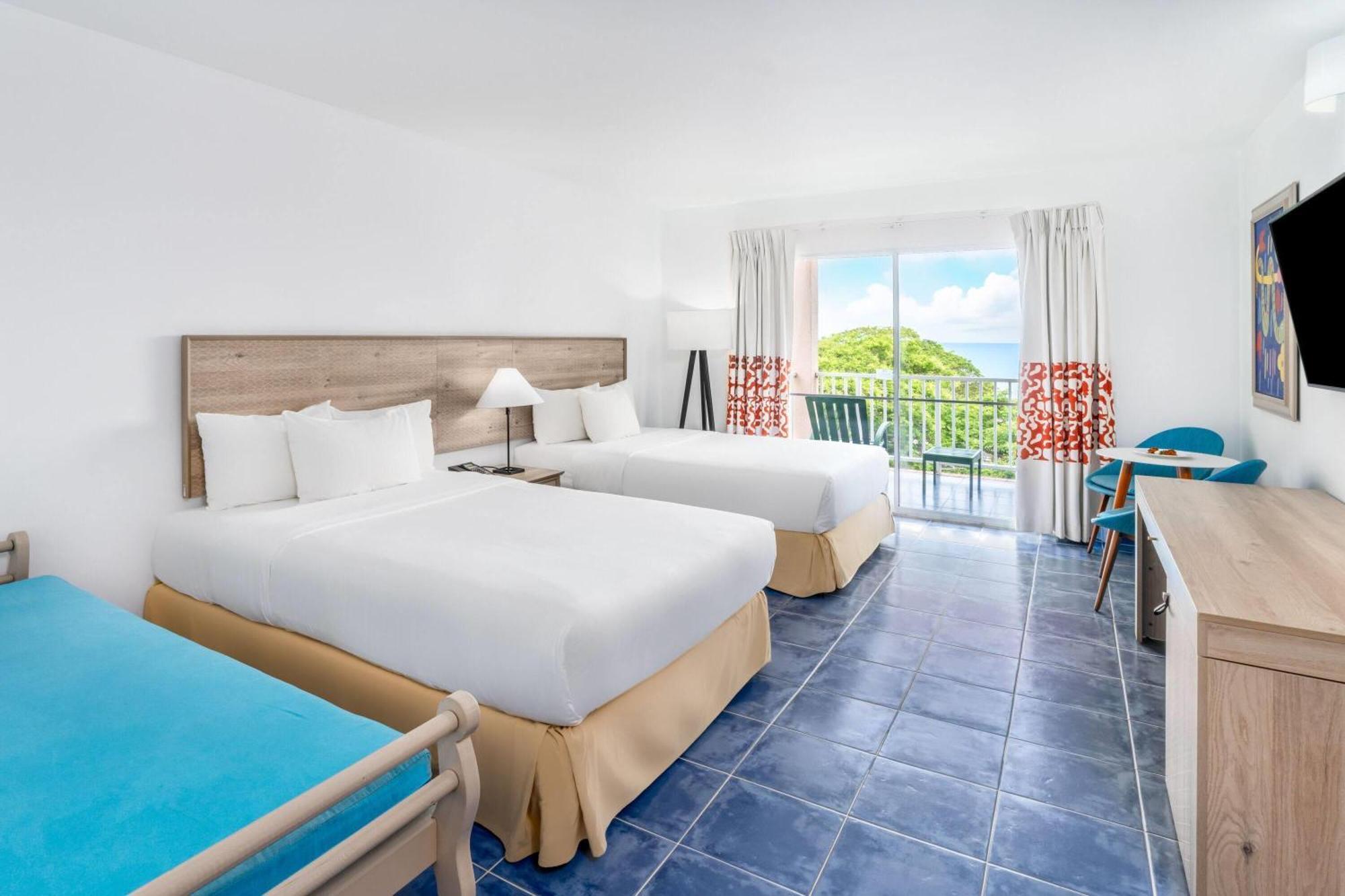 Habitación Plus con vistas al mar - 2 camas dobles