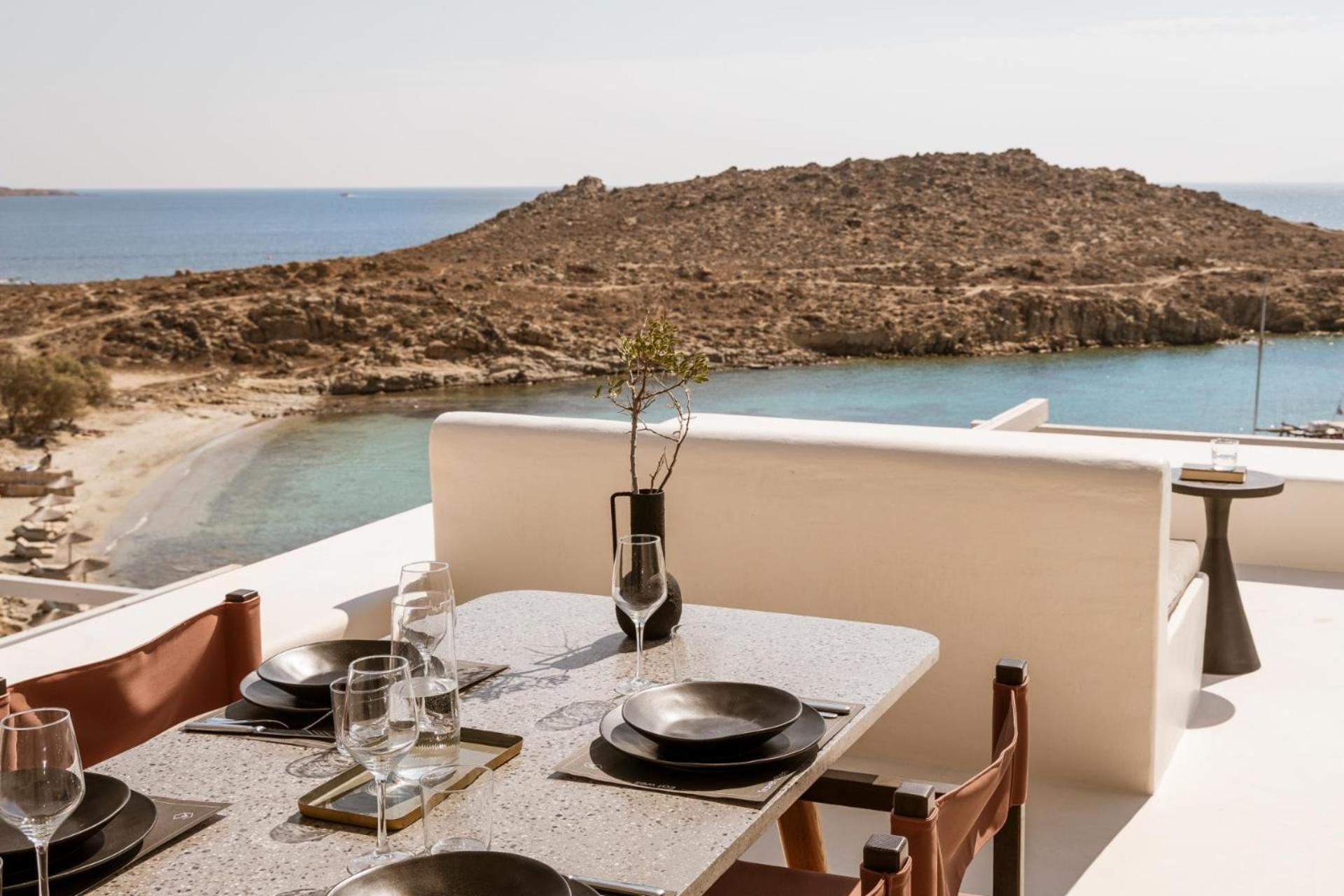 Signature SeaView Villa Hot Tub,1674714425:JPEG