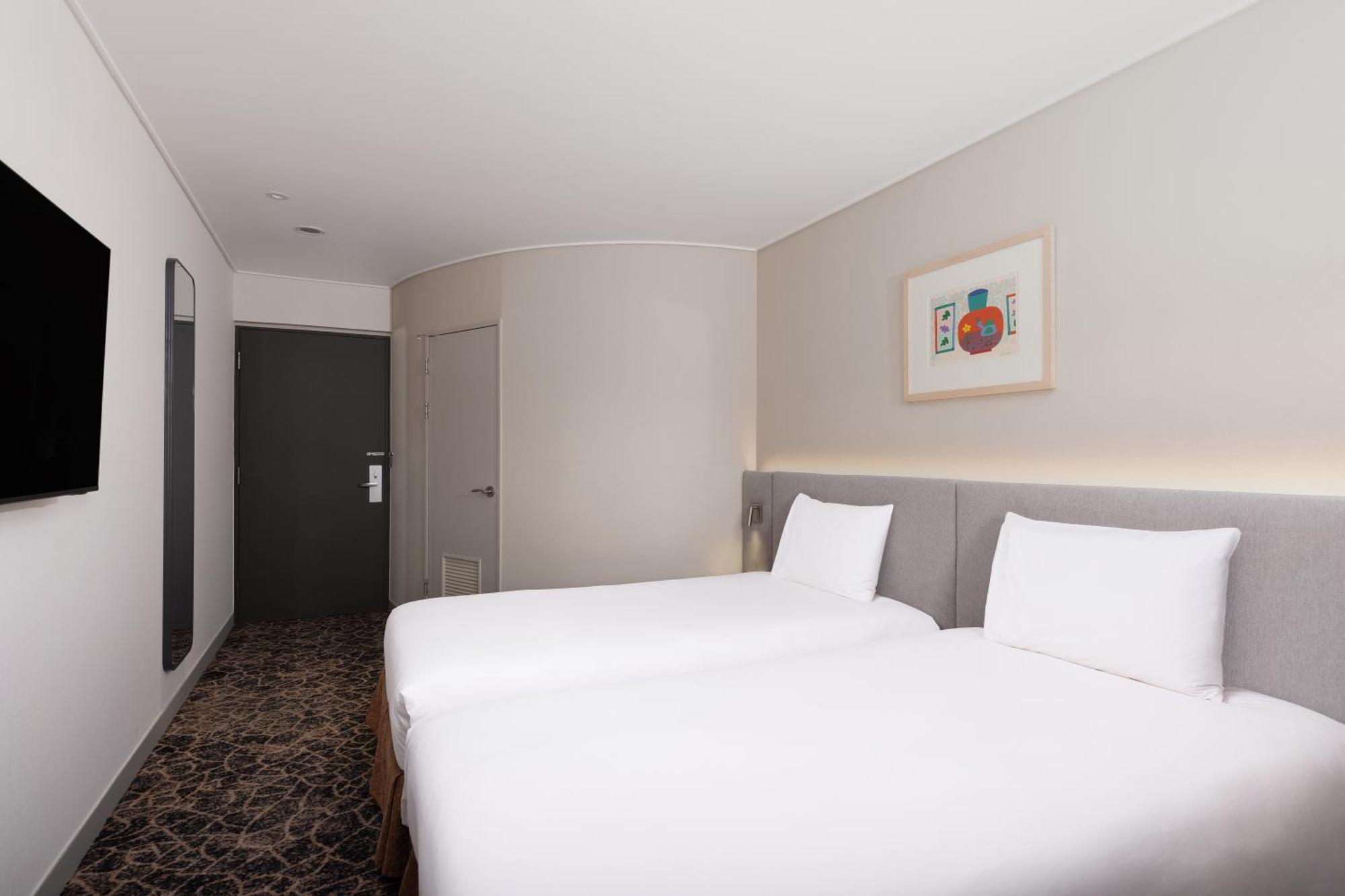 Premium Twin Room