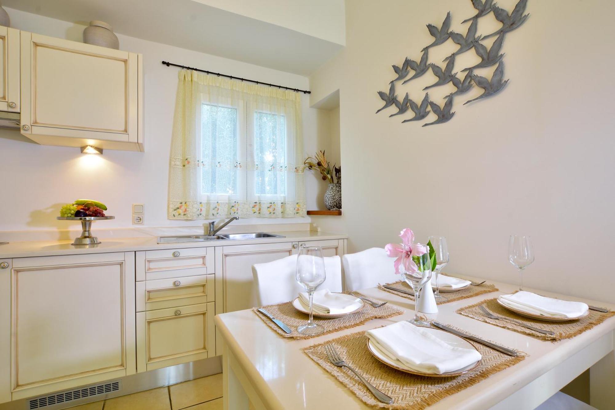 Deluxe Family Apartment Side Sea View Type B