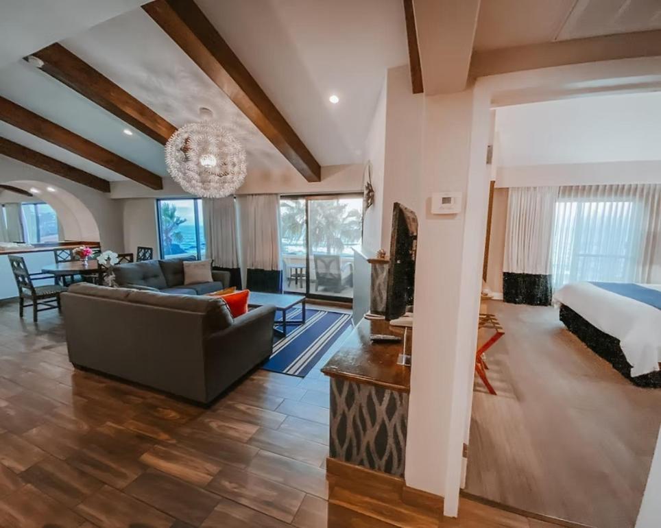 Three-Bedroom Suite