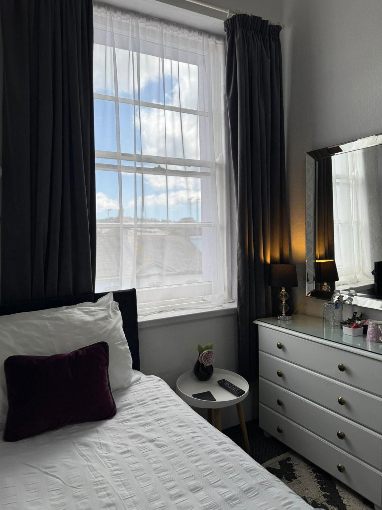Single Room with Shower