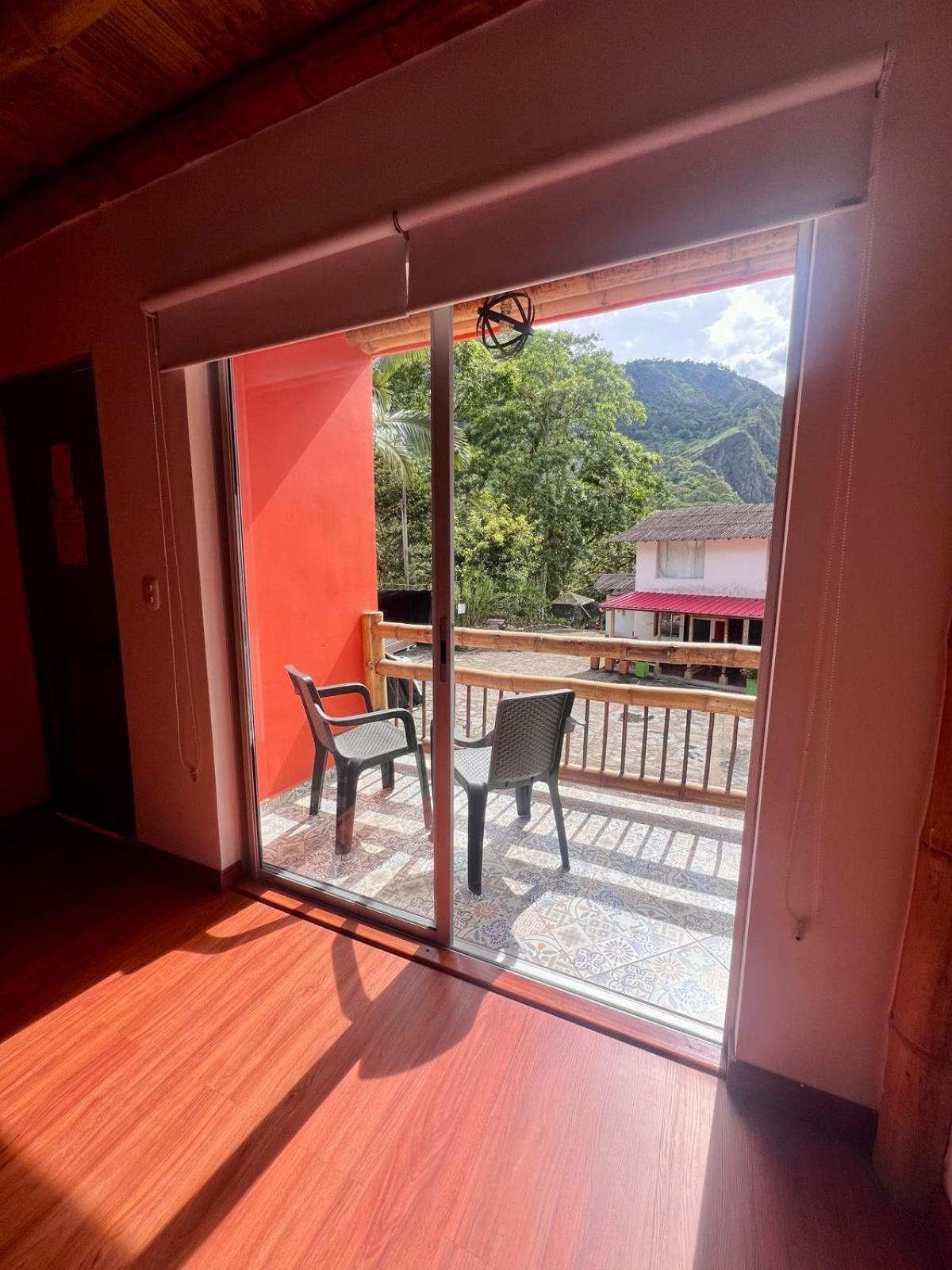 Habitación Doble Deluxe con balcón
