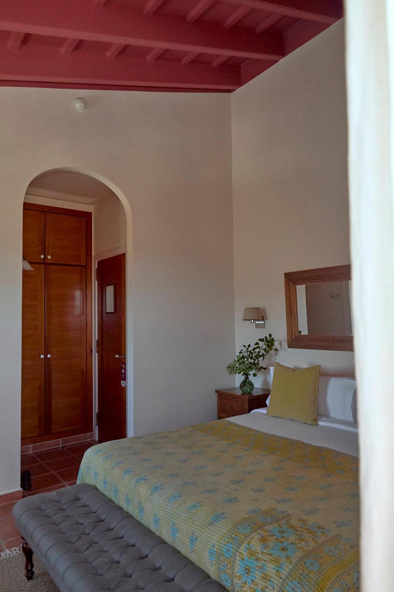 Premium Double Room,1690942608:JPEG