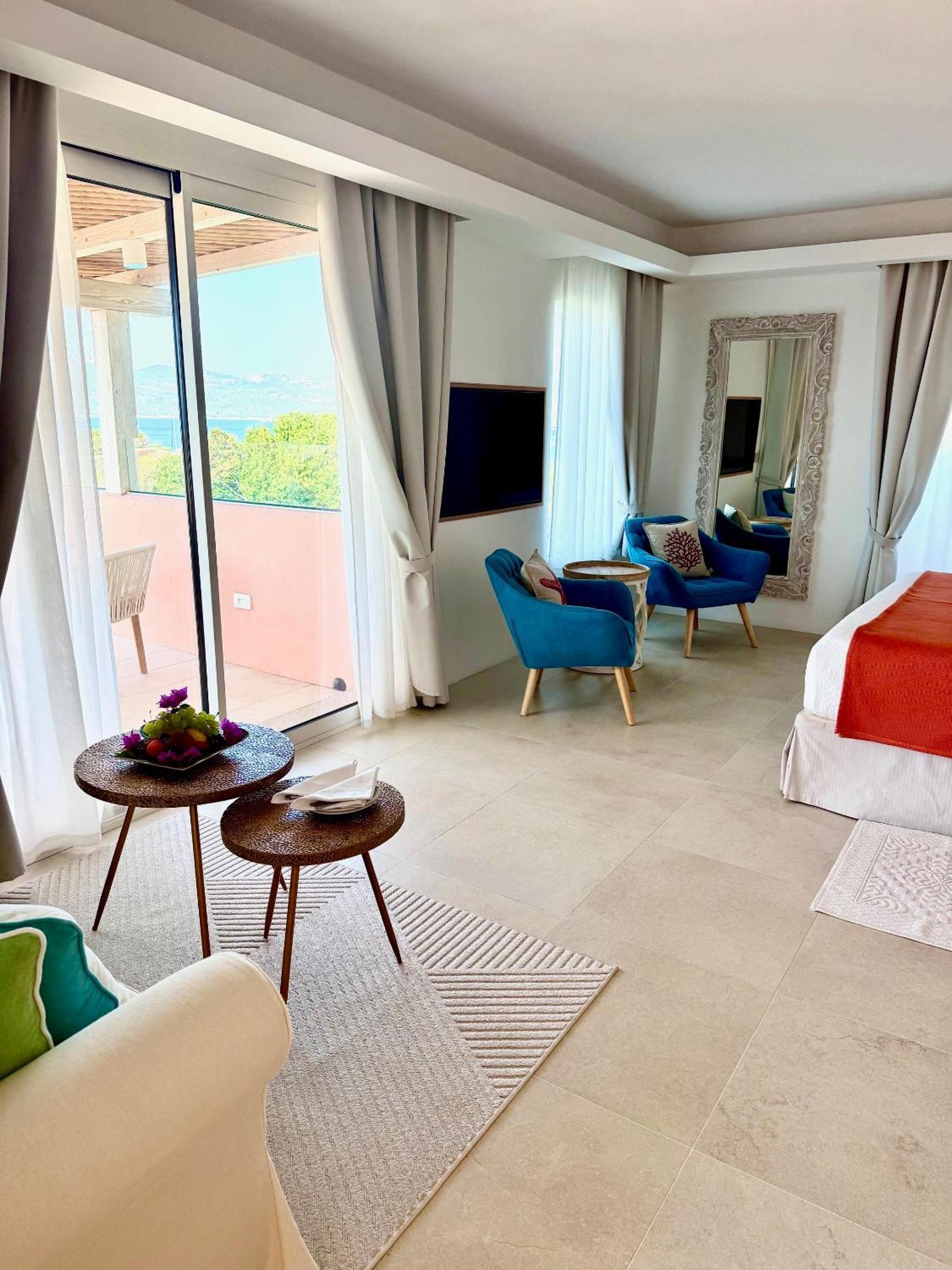 Suite with Sea View