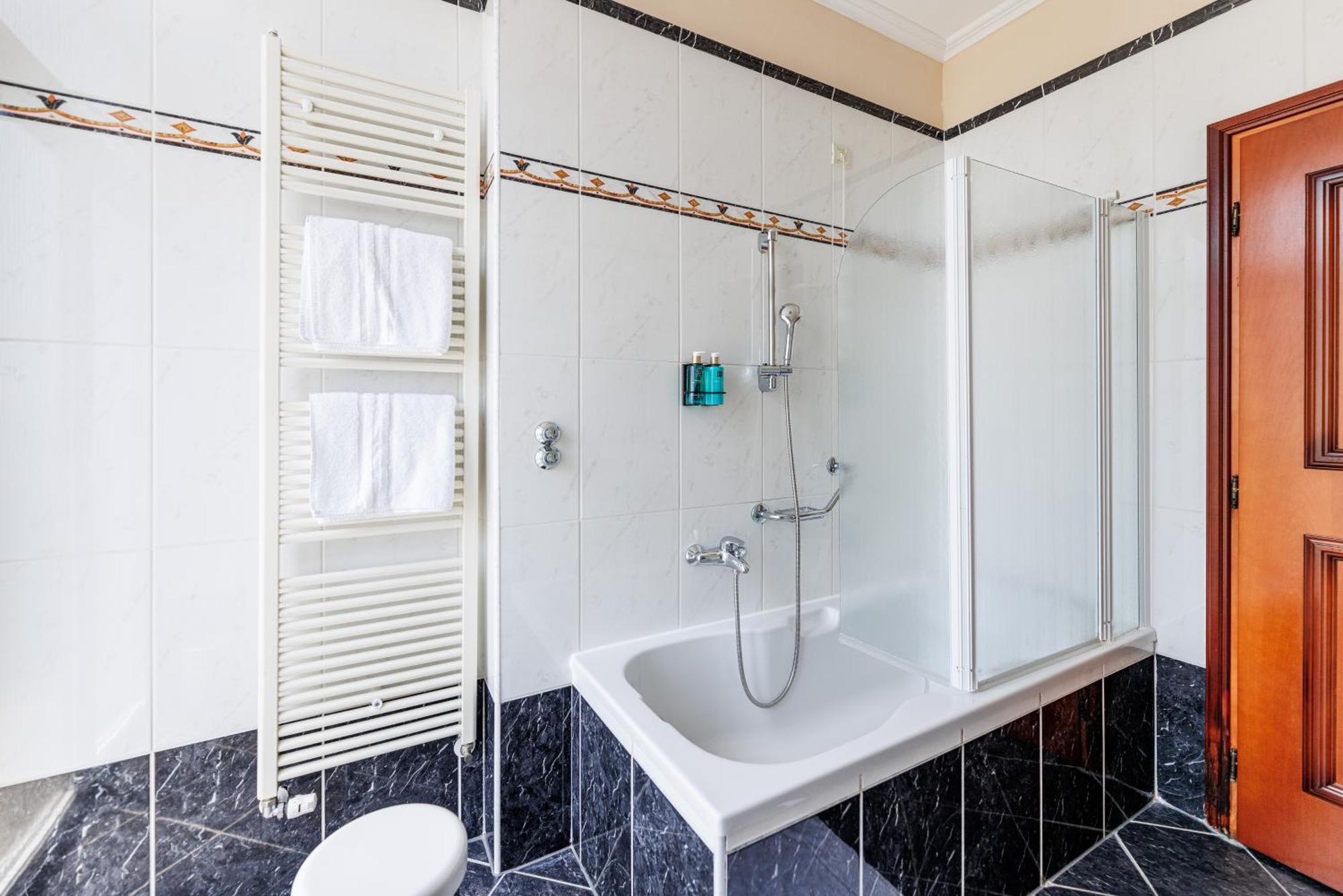 Superior Double Room Balcony Sea View