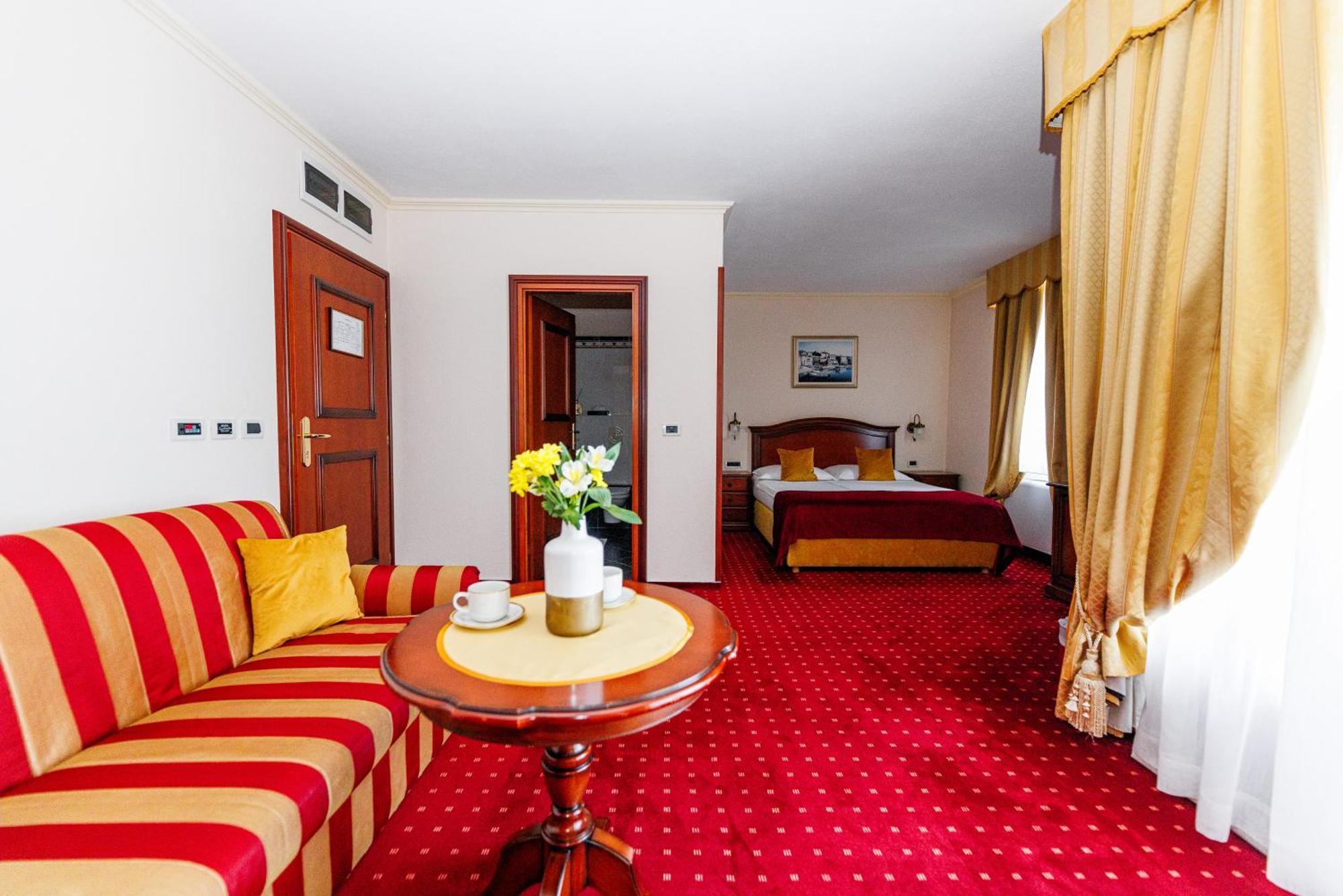 Superior Double Room Balcony Sea View
