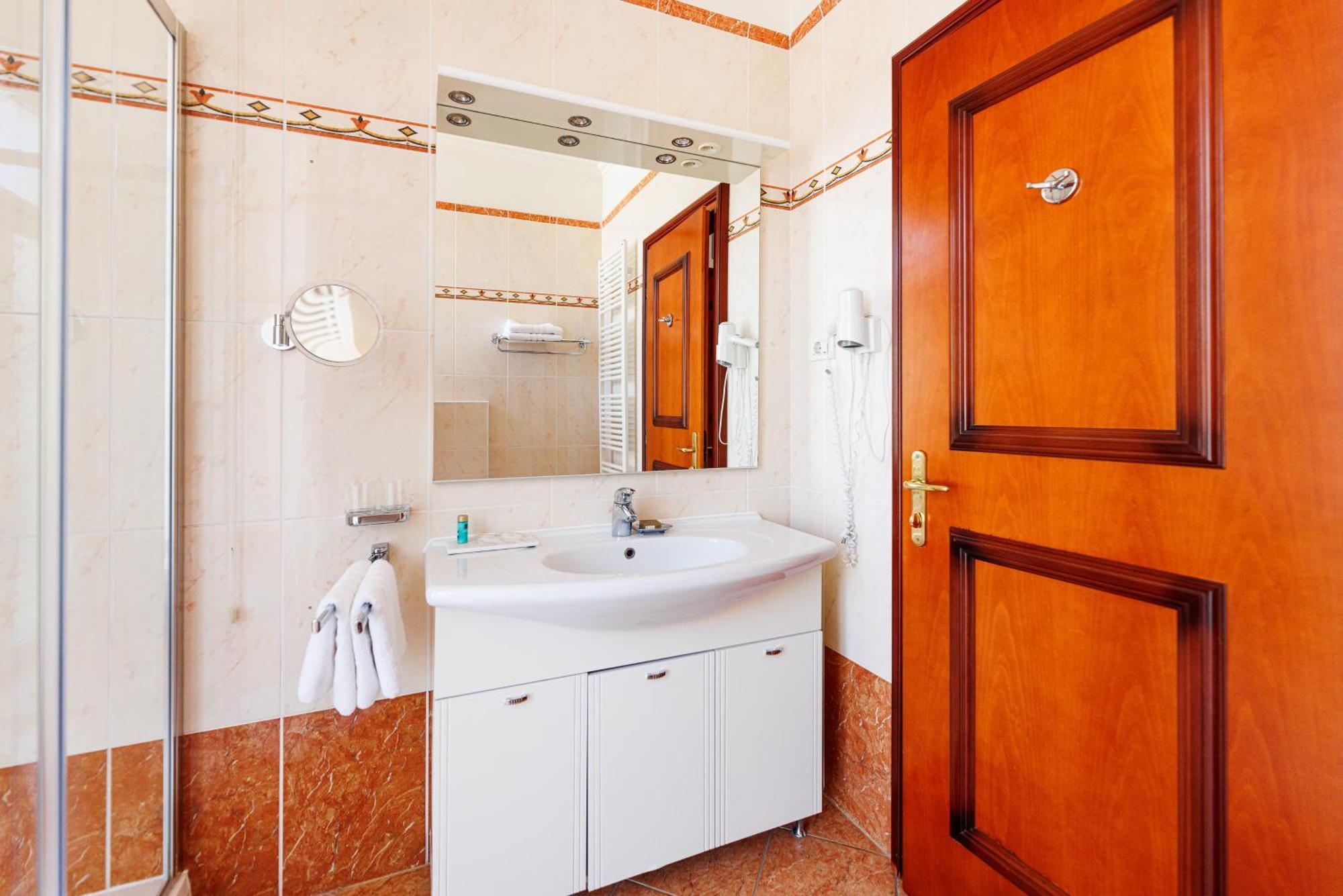 Superior Double Room Balcony Sea View